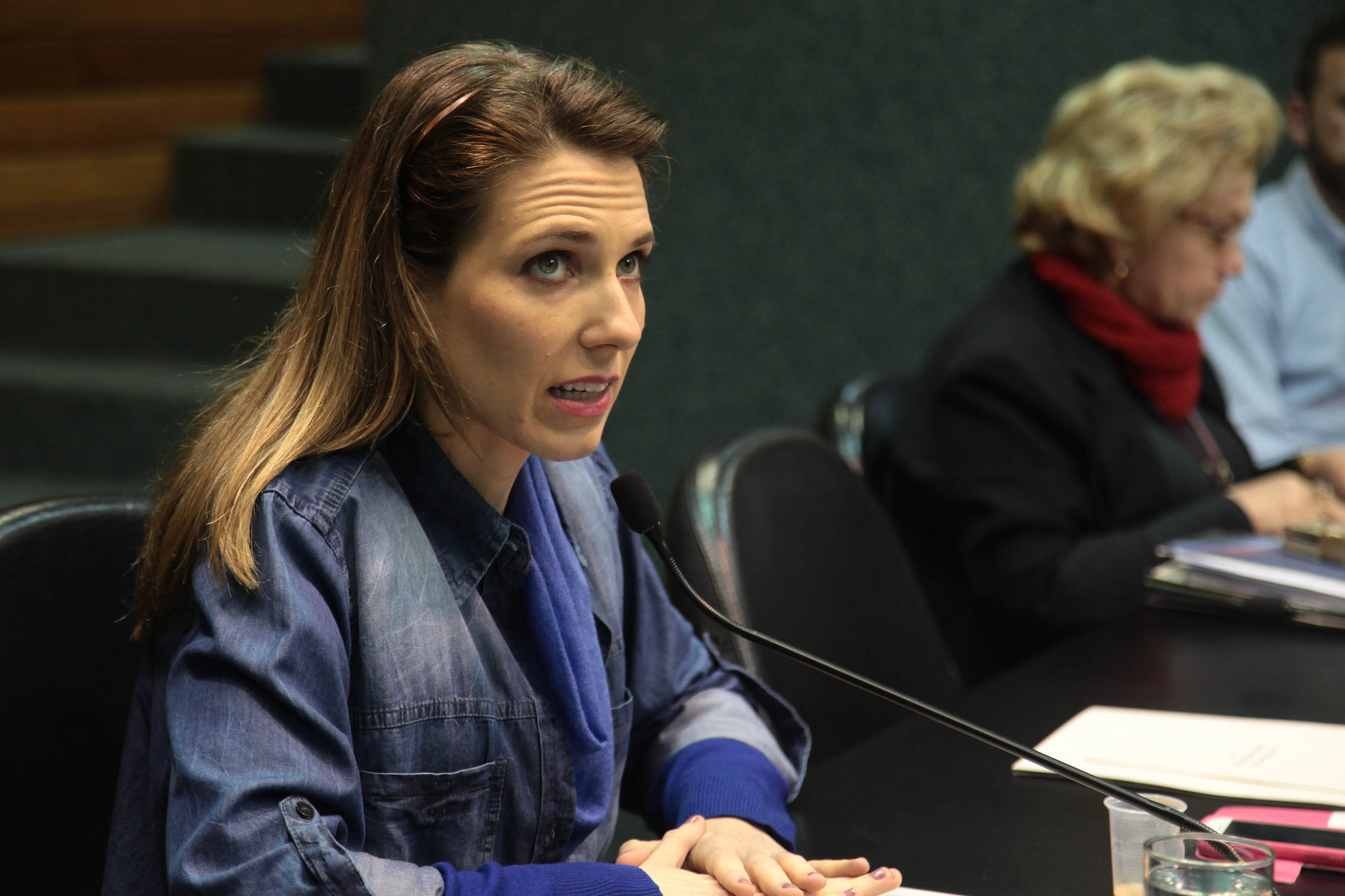 Responsabilidade Social.  Elisângela Schappo.