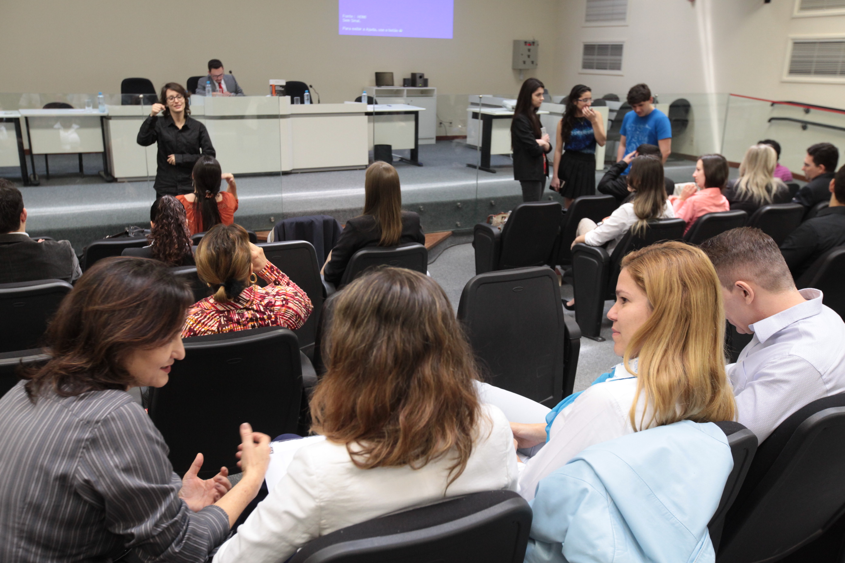 Simpósio de Direito Previdenciário aborda diferenciais da seguridade social para pessoas com deficiência.