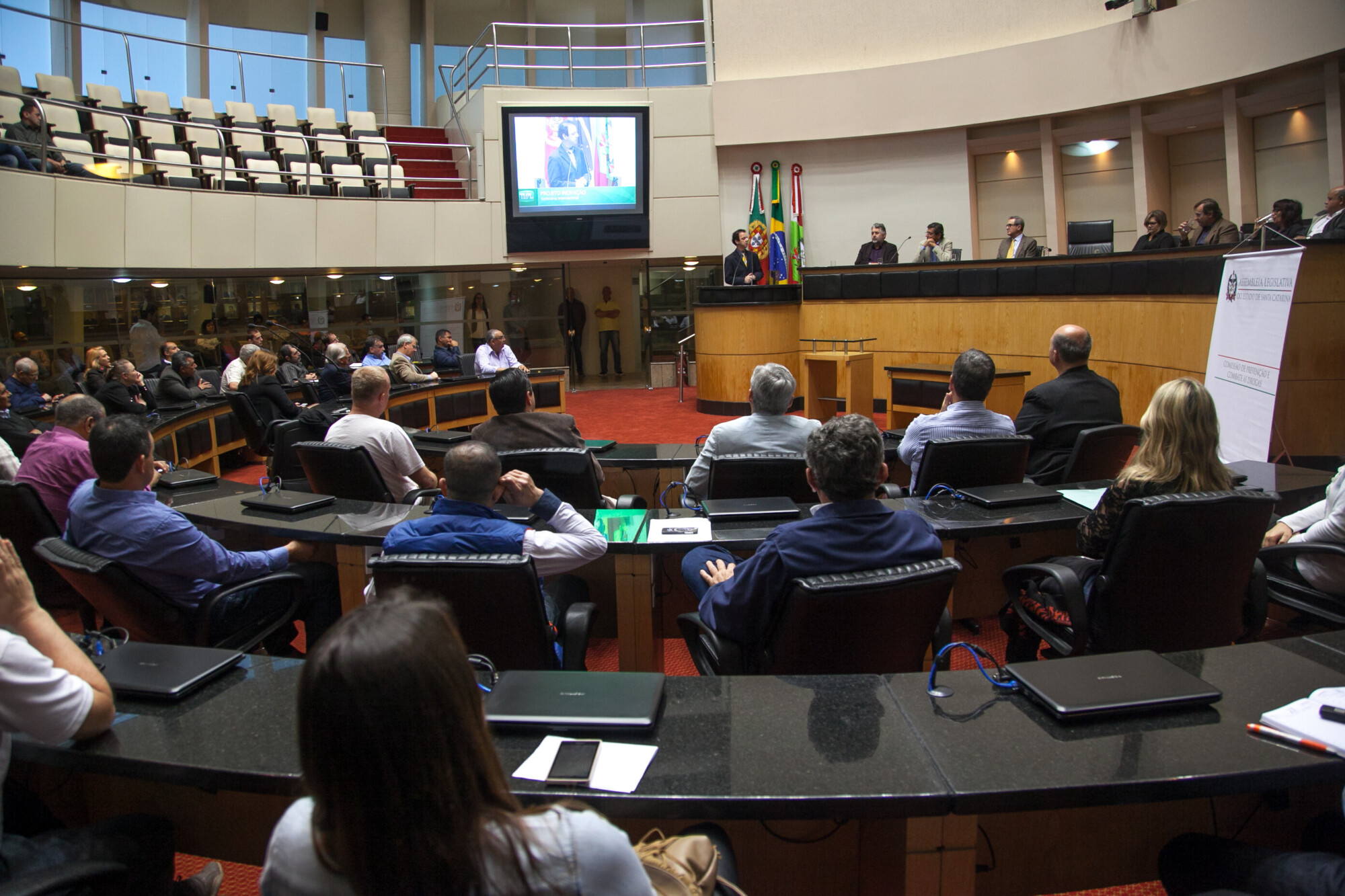 Seminário compartilha experiência portuguesa em políticas sobre drogas