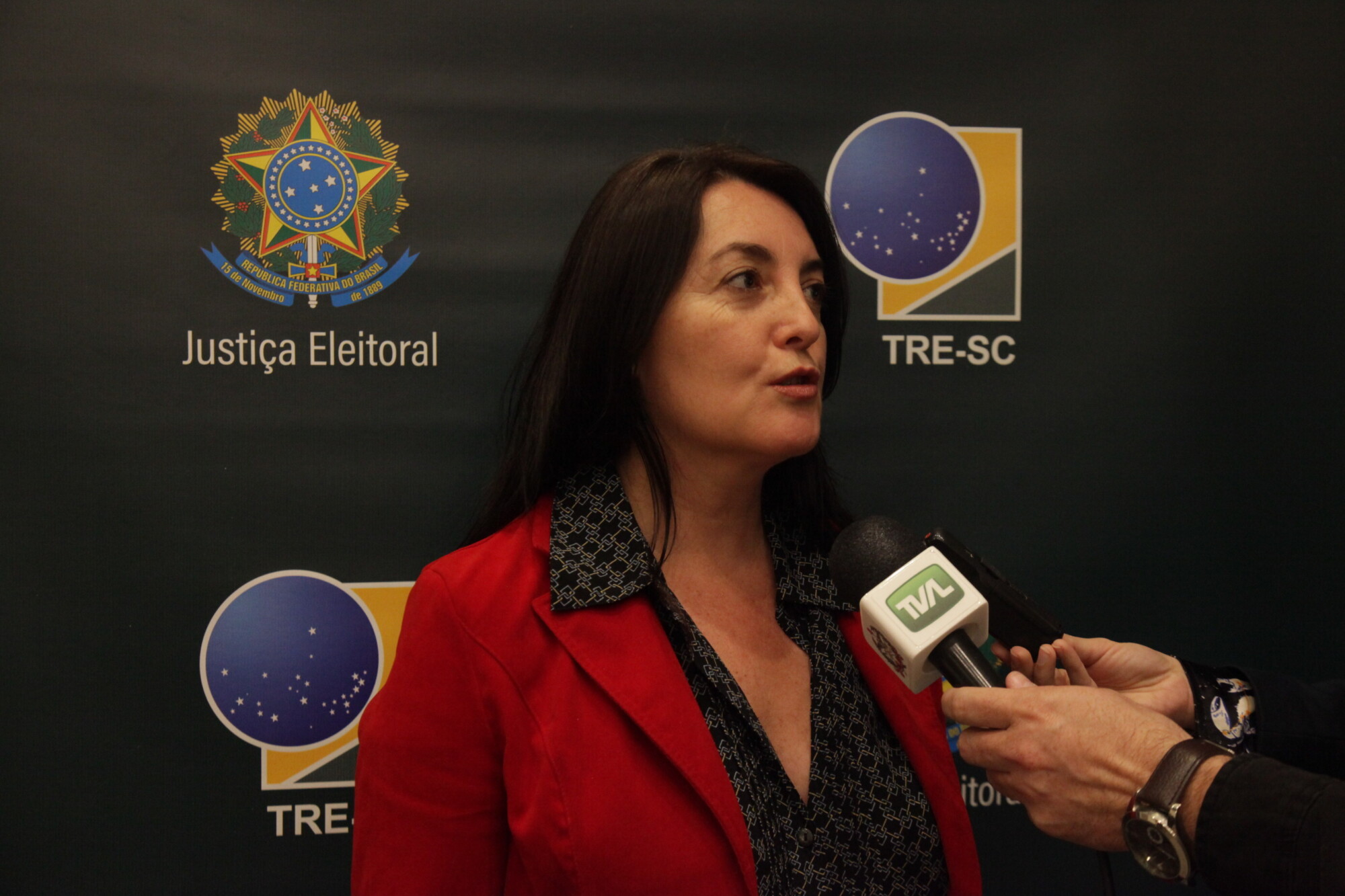 Simone Di Bernardi, coordenadora do Disque Eleitor
