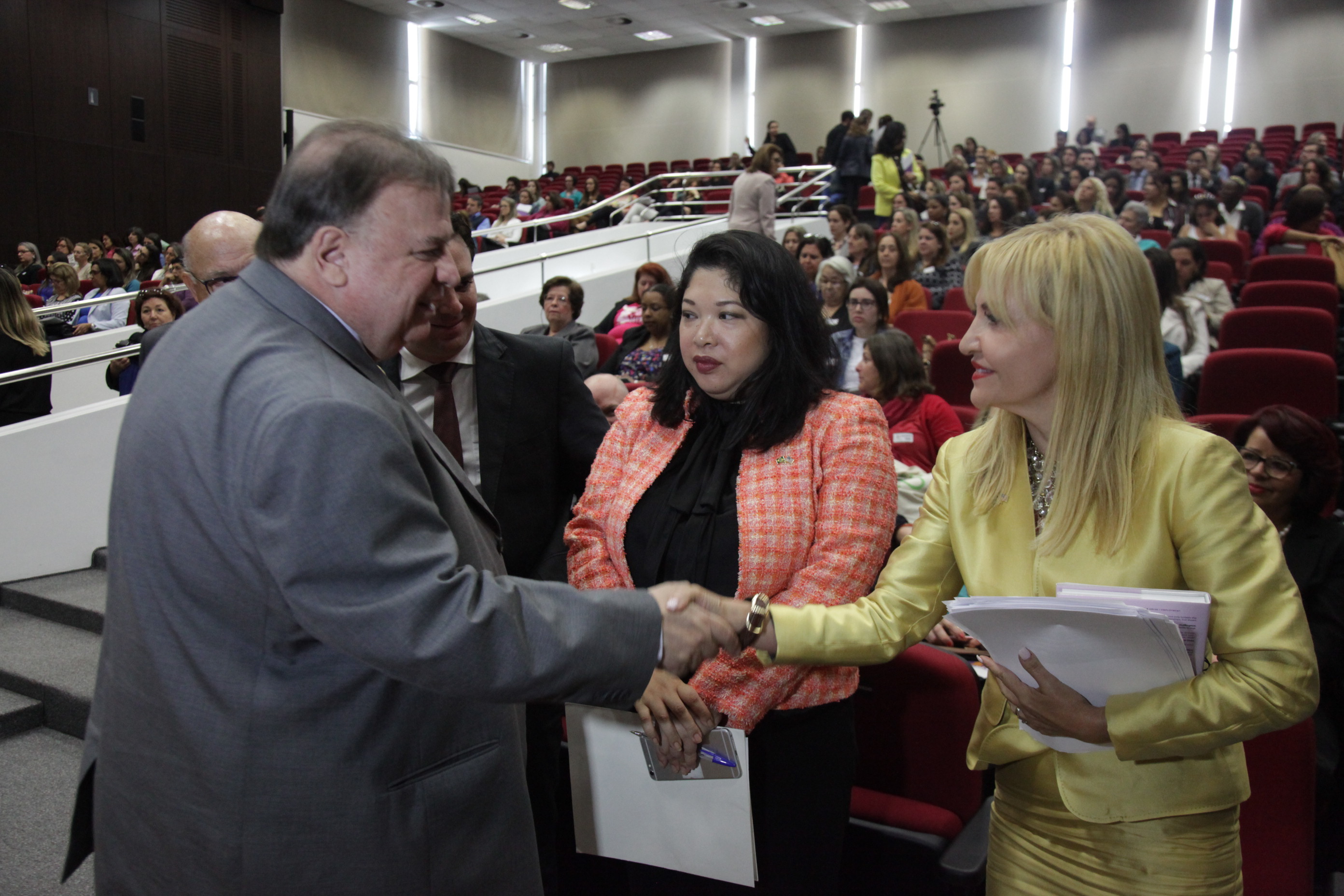 Encontro Mulheres em Ação.