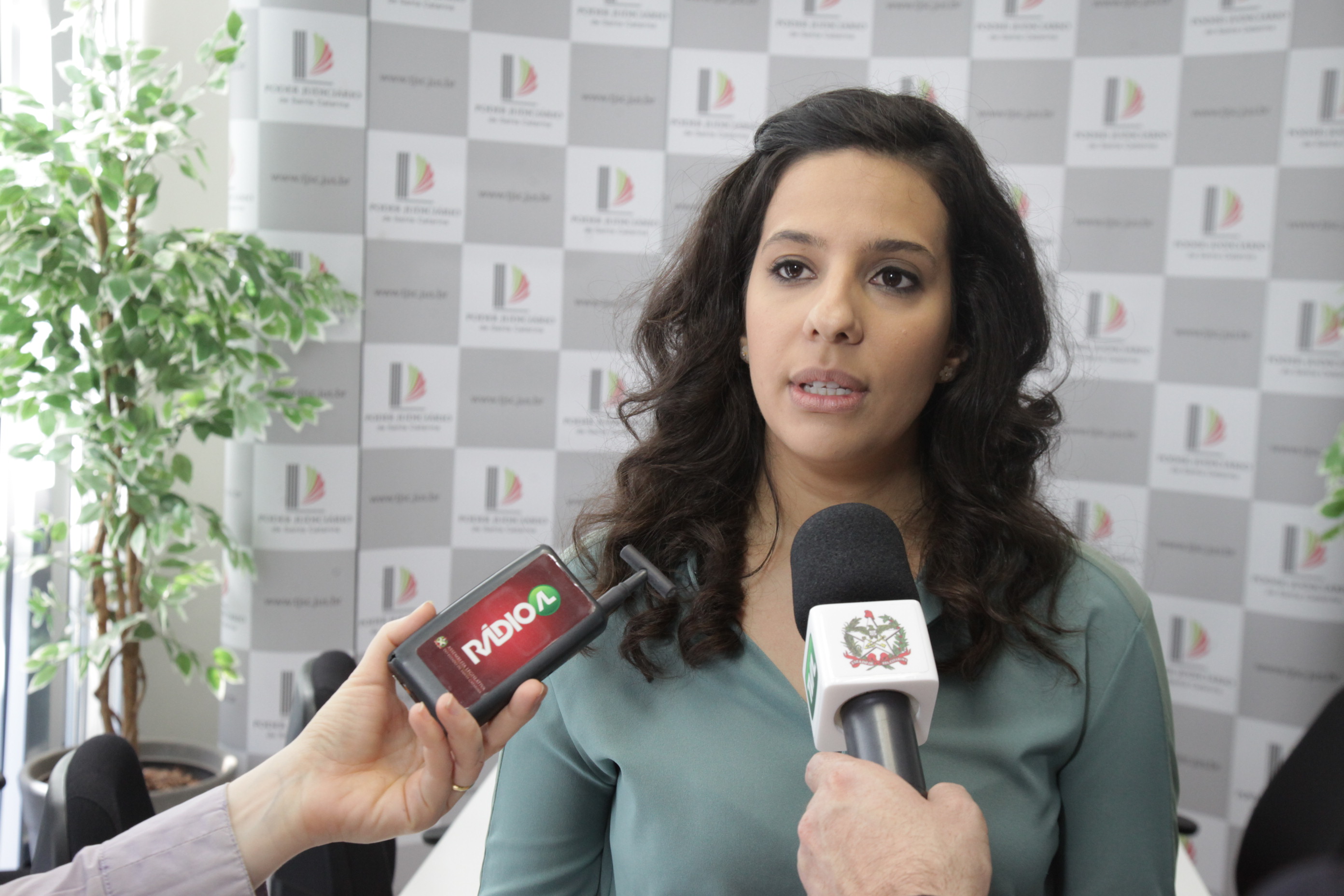 Encontro Mulheres em Ação.Elisa Sardão Coleres Analista de Politicas Sociais