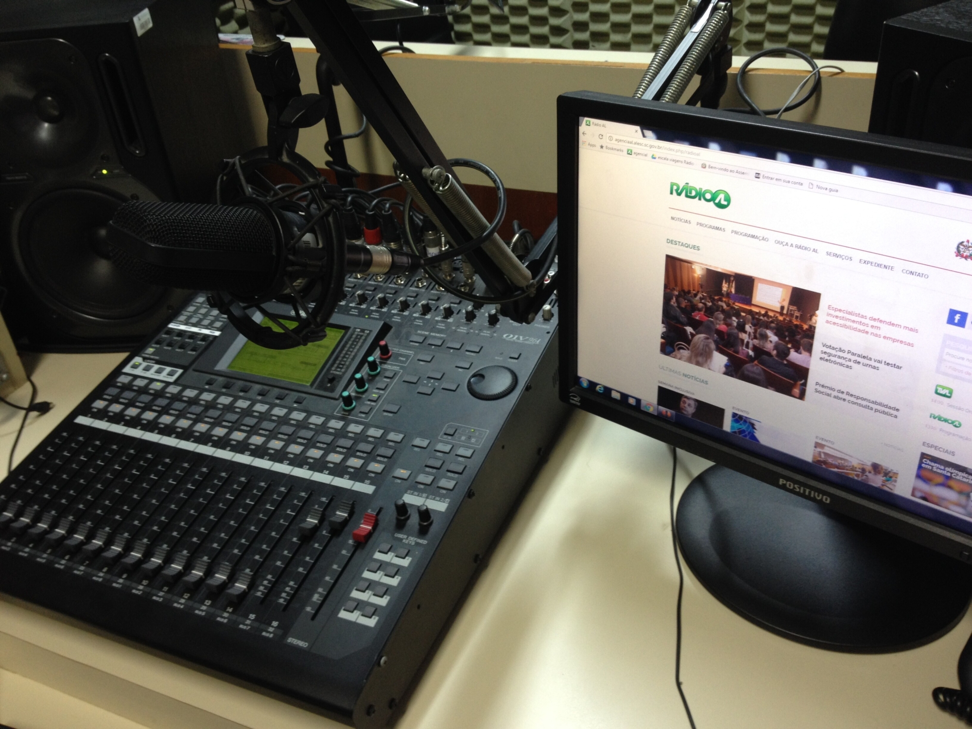 Especial: Os desafios do rádio