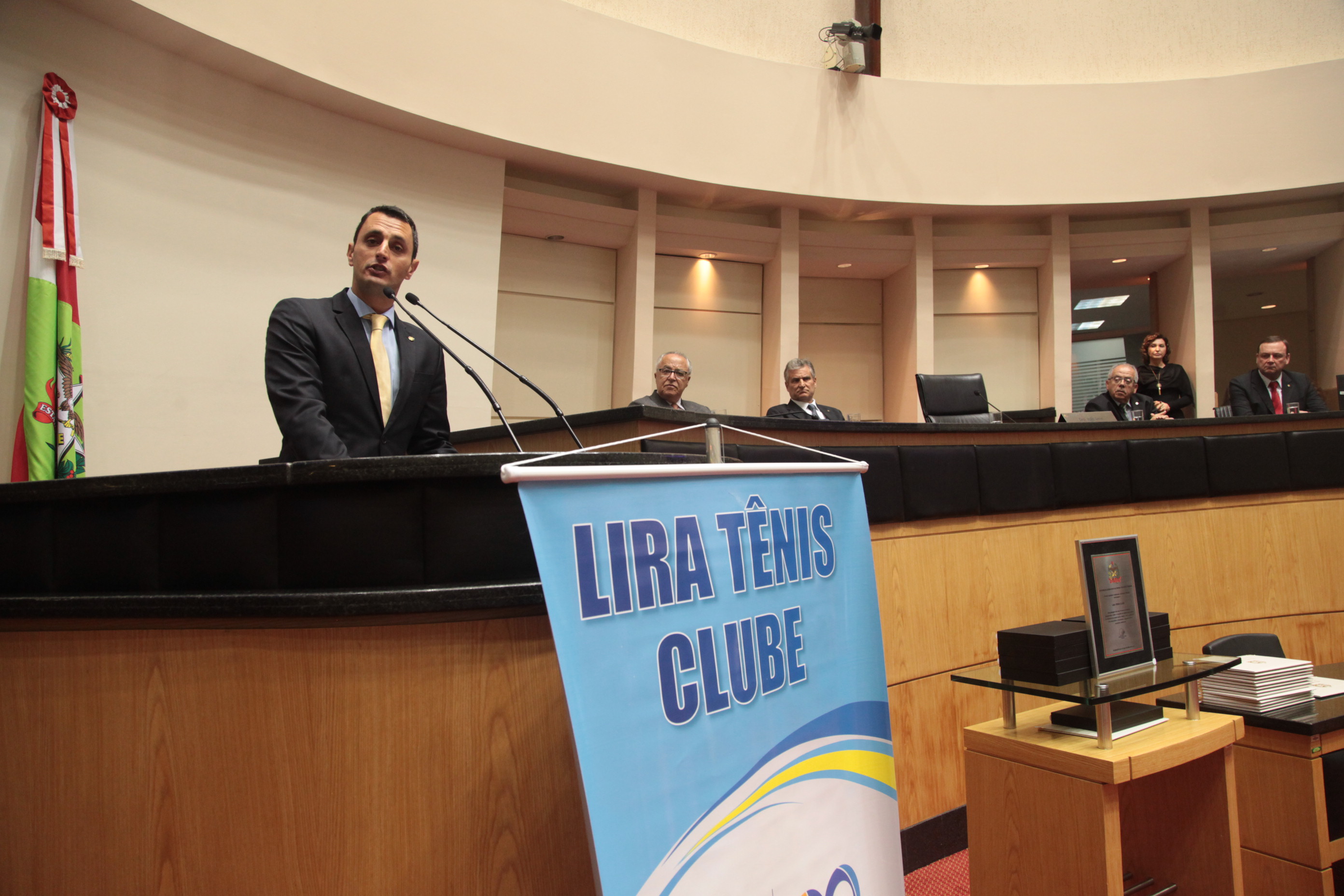 Sessão Especial em comemoração aos 90 anos do Lira Tênis Clube. Deputado João Amin (PP)