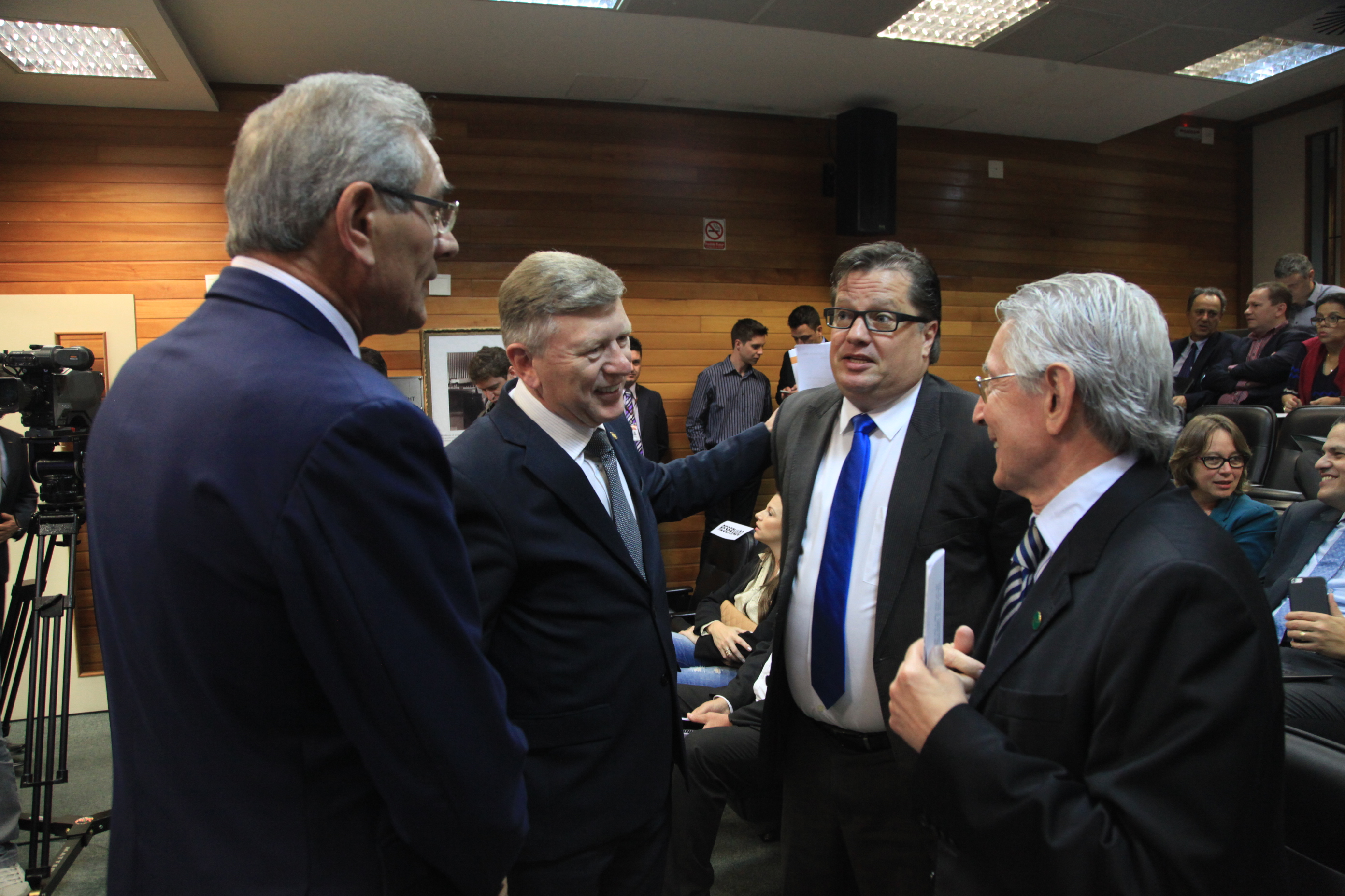 Audiência Pública  - Contorno Viário da Gd. Florianópolis e Duplicação da BR 470.