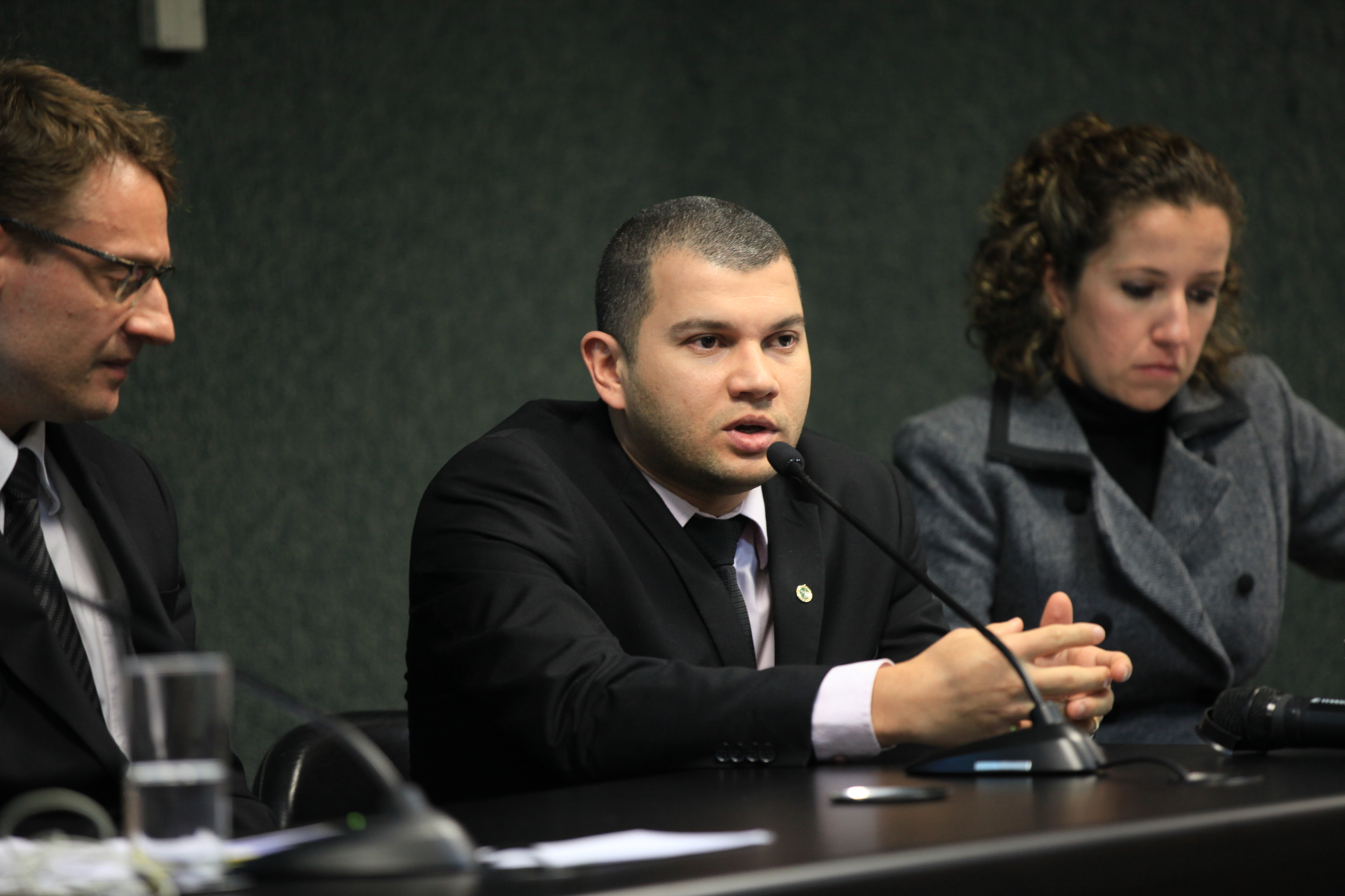 Dr. Albert Lima, advogado e defensor público .