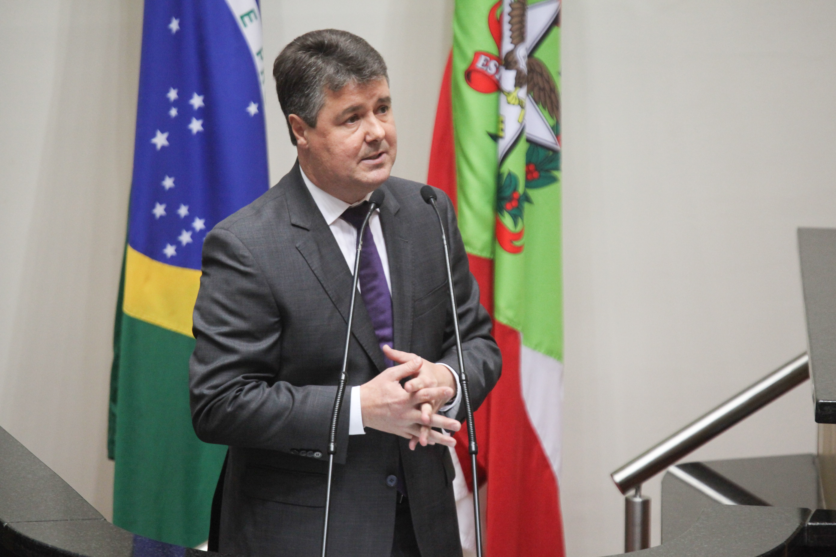 Sessão Especial - Apresentação do Relatório Anual de Atividades MPSC. Procurador-Geral de Justiça
Sandro José Neis
