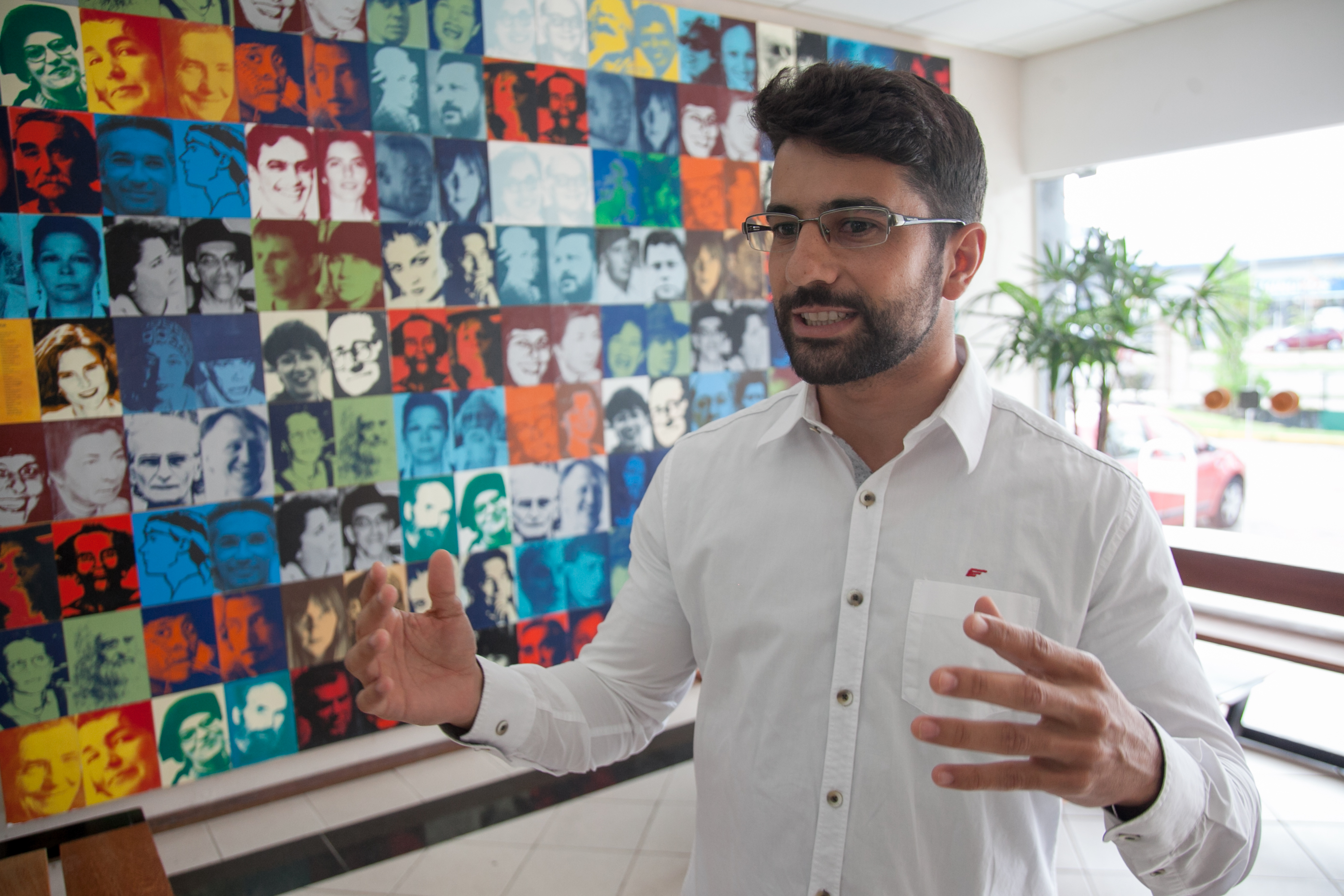 Altino Alexandre Cordeiro Neto, designer formado pela UDESC com Projeto Participante da Feira em Dubai - UDESC irá participar de Feira de Design em Dubai