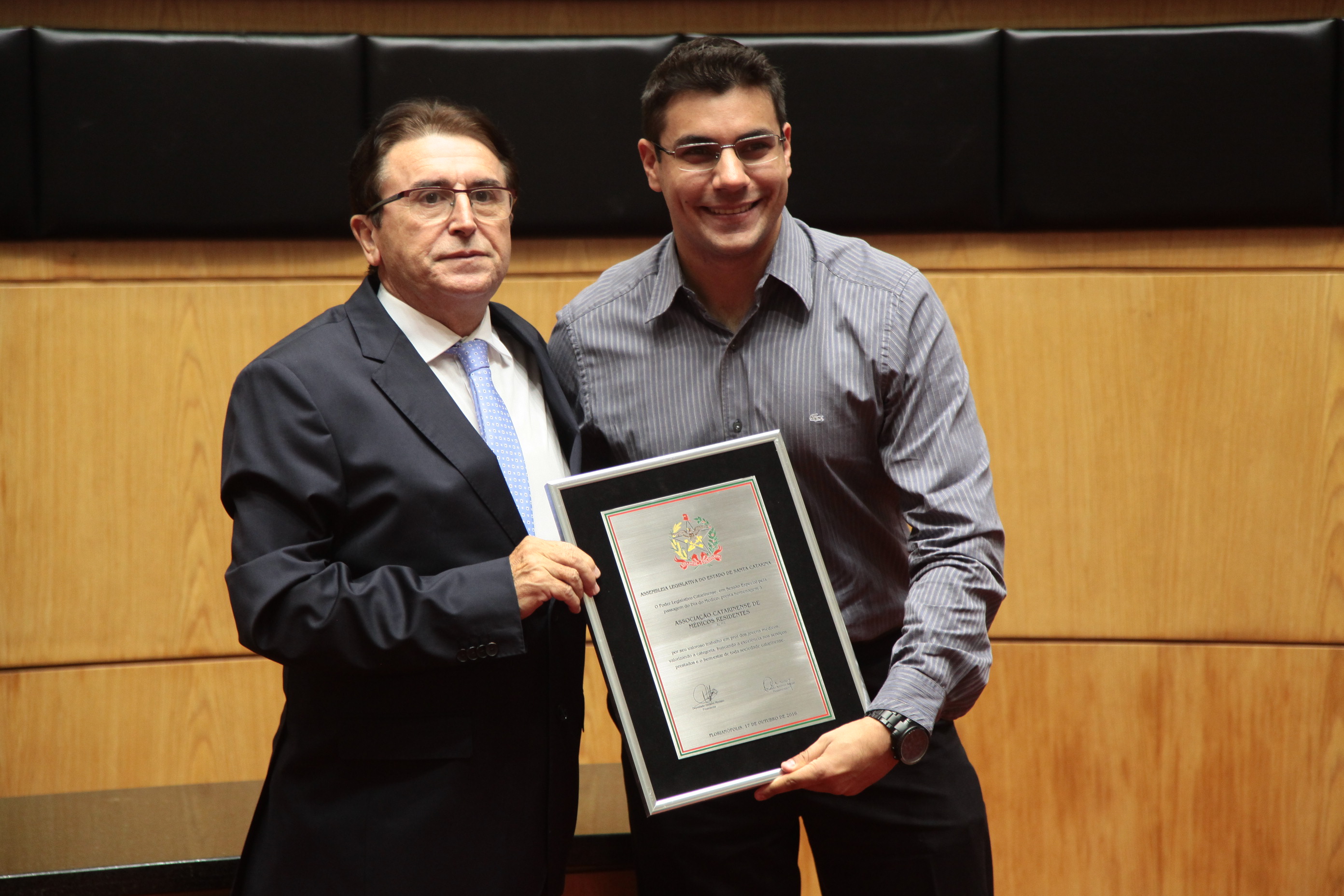 João Henrique Cunha Villela, Associação Catarinense de   Médicos Residentes - Sessão Especial ao Dia do Médico.
