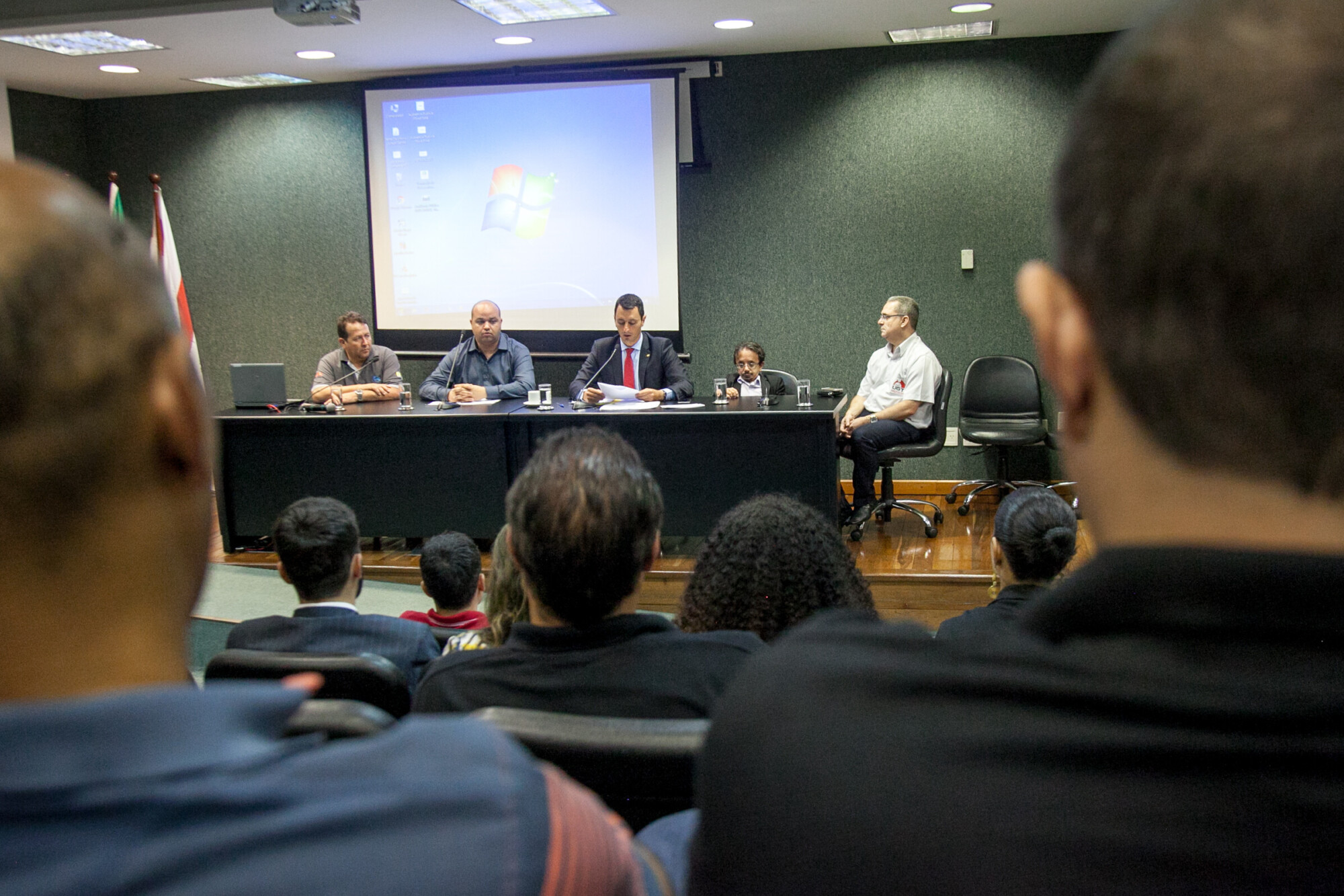 Demissões e precarização dos serviços prestados pela Oi motivaram audiência pública