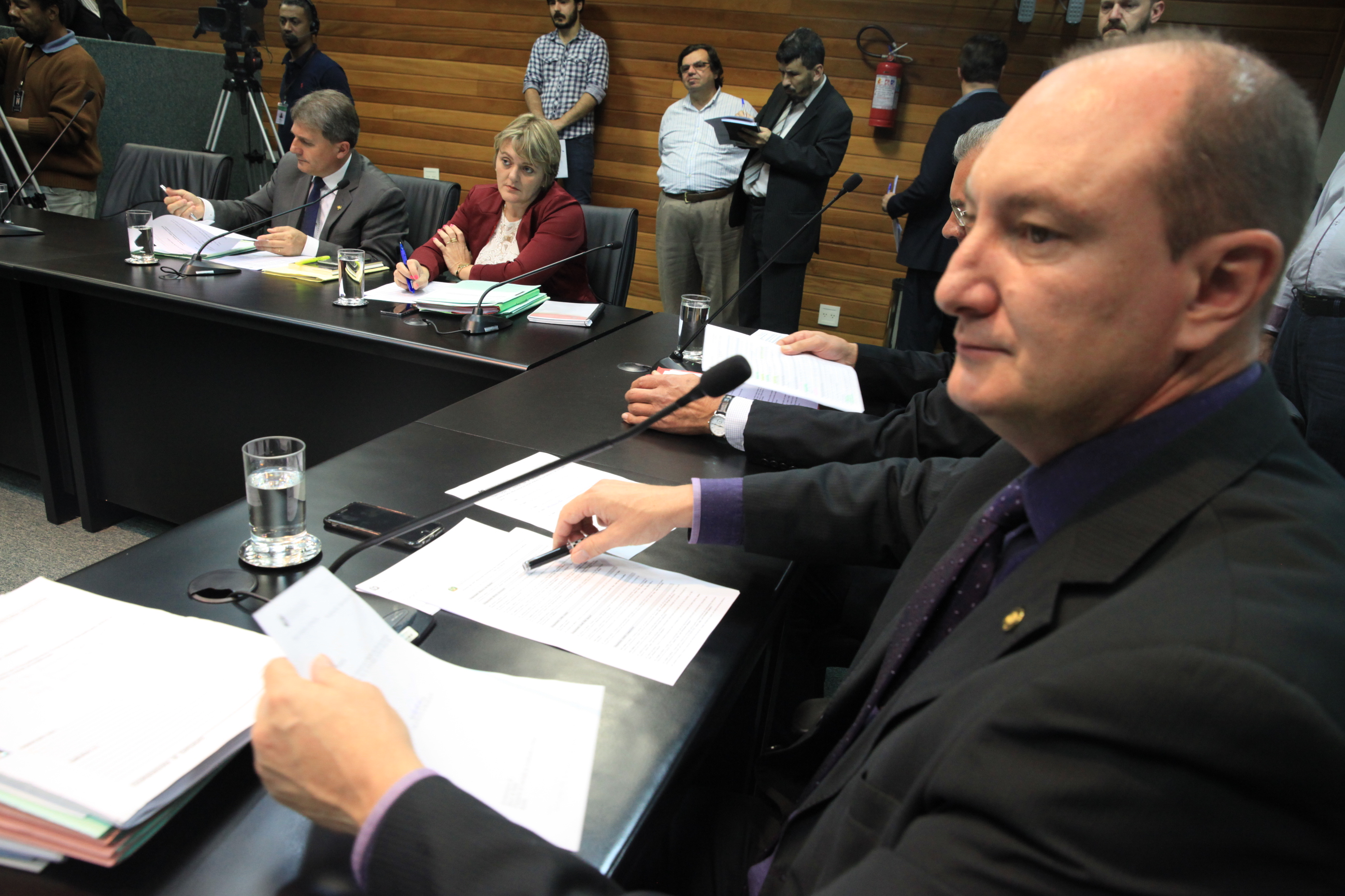 Comissão de Constituição e Justiça.