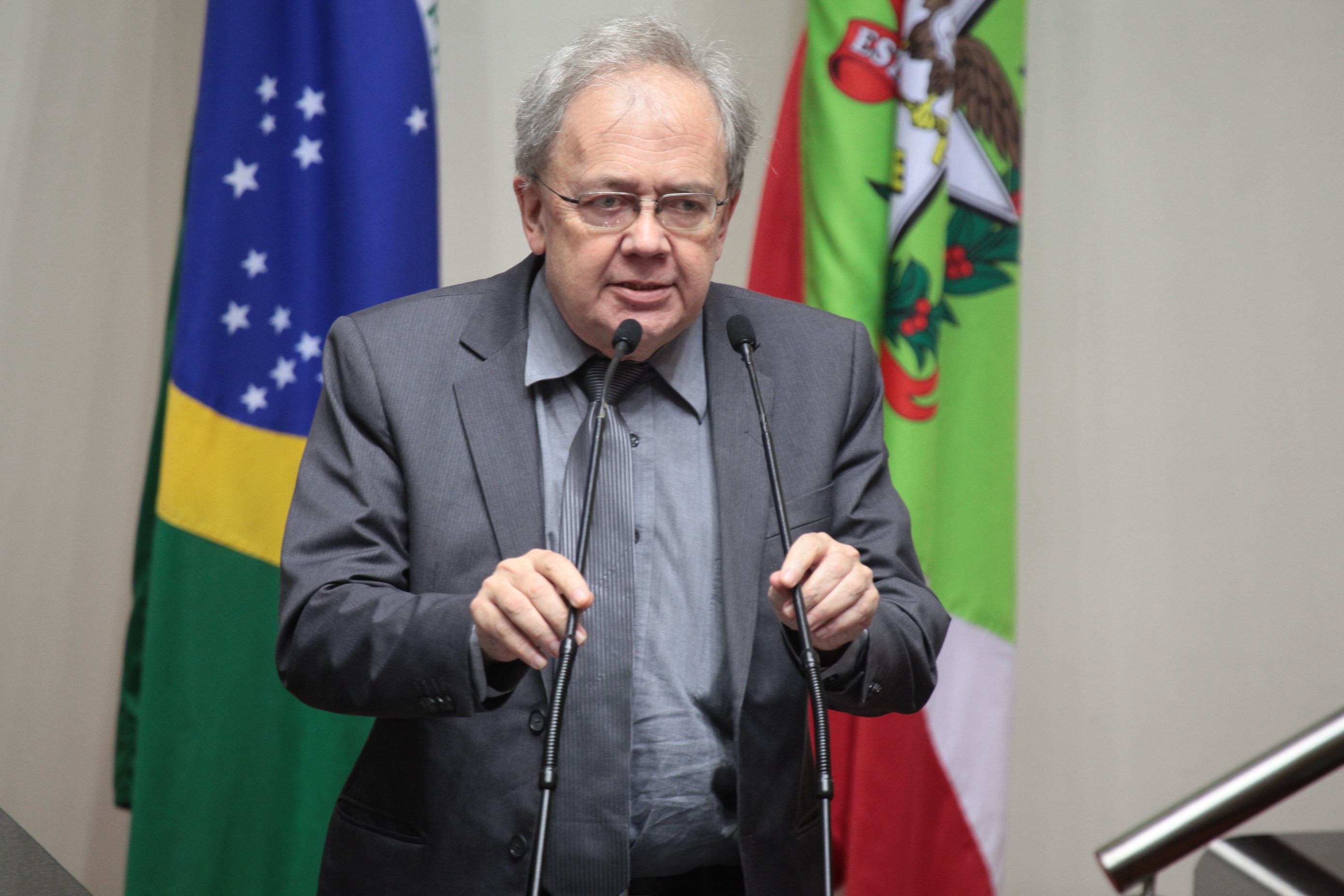 Sessão Ordinária. Deputado Fernando Coruja (PMDB)