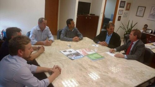 Comitiva de Ponte Serrada é recebida pelo deputado e faz reivindicações