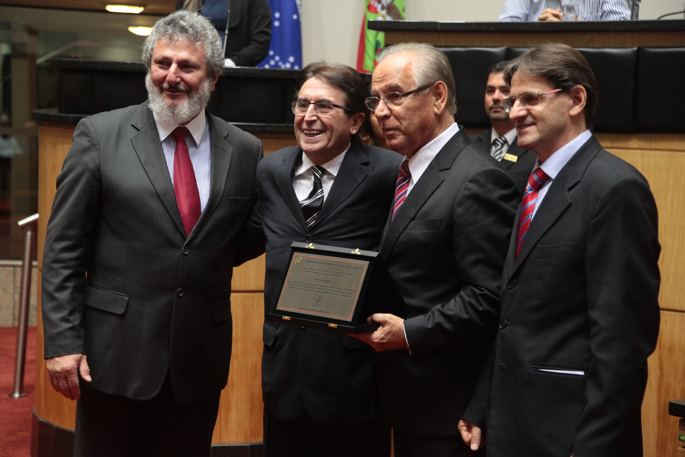 Homenageado Moacir Pereira, Autor Do Livro “Vicente Telles: O Mensageiro Do Contestado” - Sessão Especial em Comemoração ao Centenário do Contestado