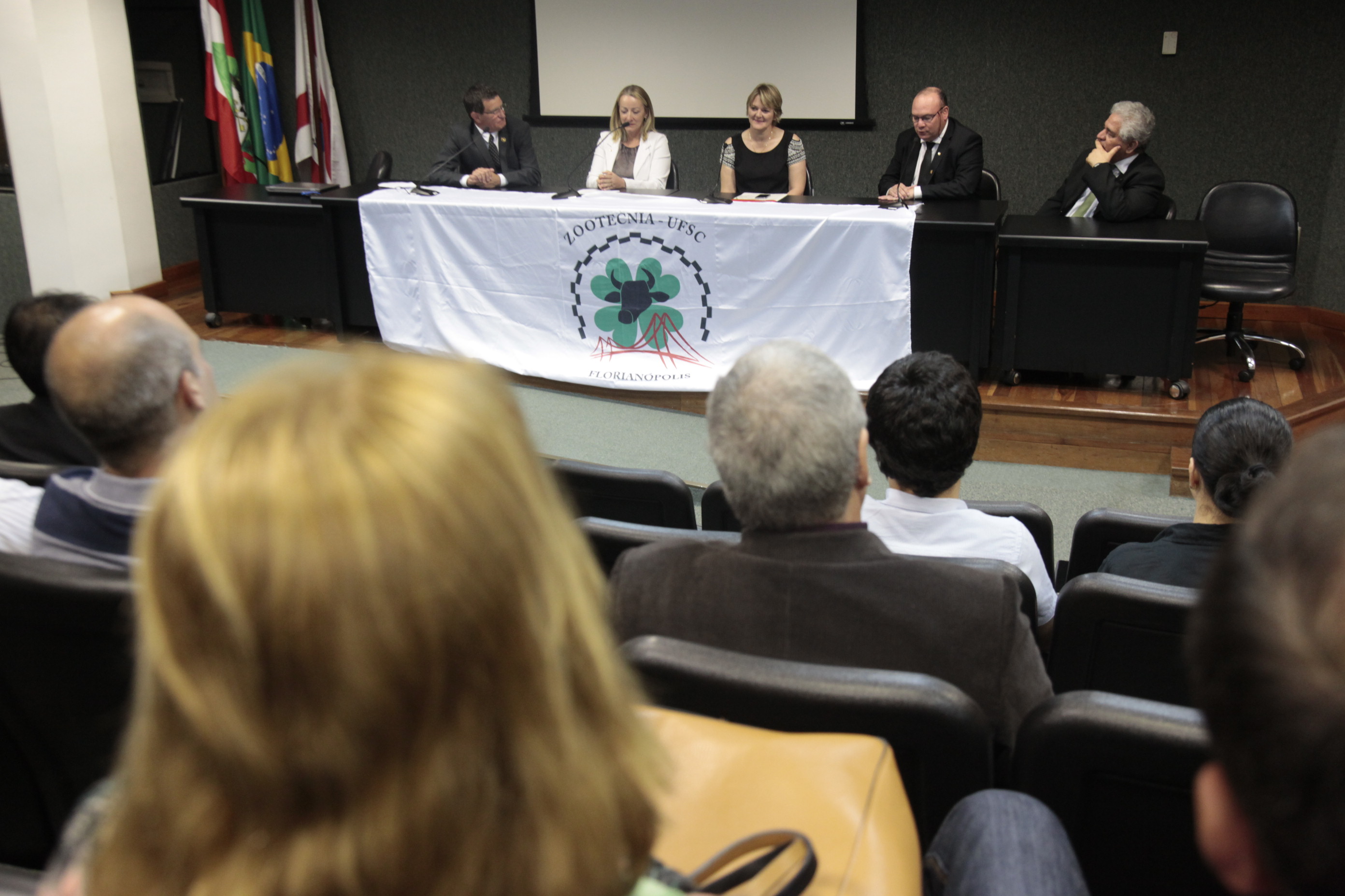Ato Parlamentar Solene em homenagem Zootecnia do Brasil pela passagem dos seus 50 anos de criação.