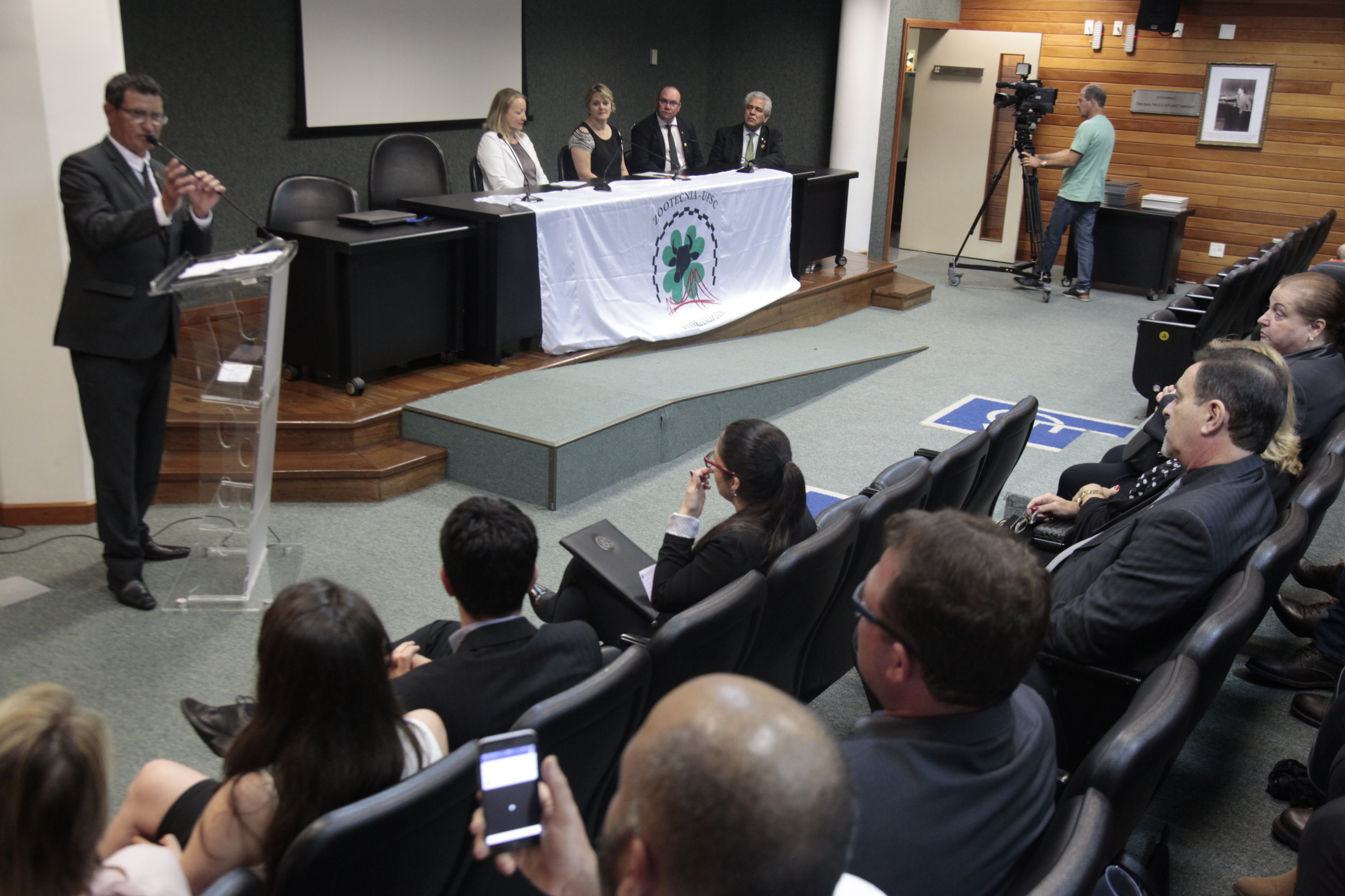 Ato Parlamentar Solene em homenagem Zootecnia do Brasil pela passagem dos seus 50 anos de criação.