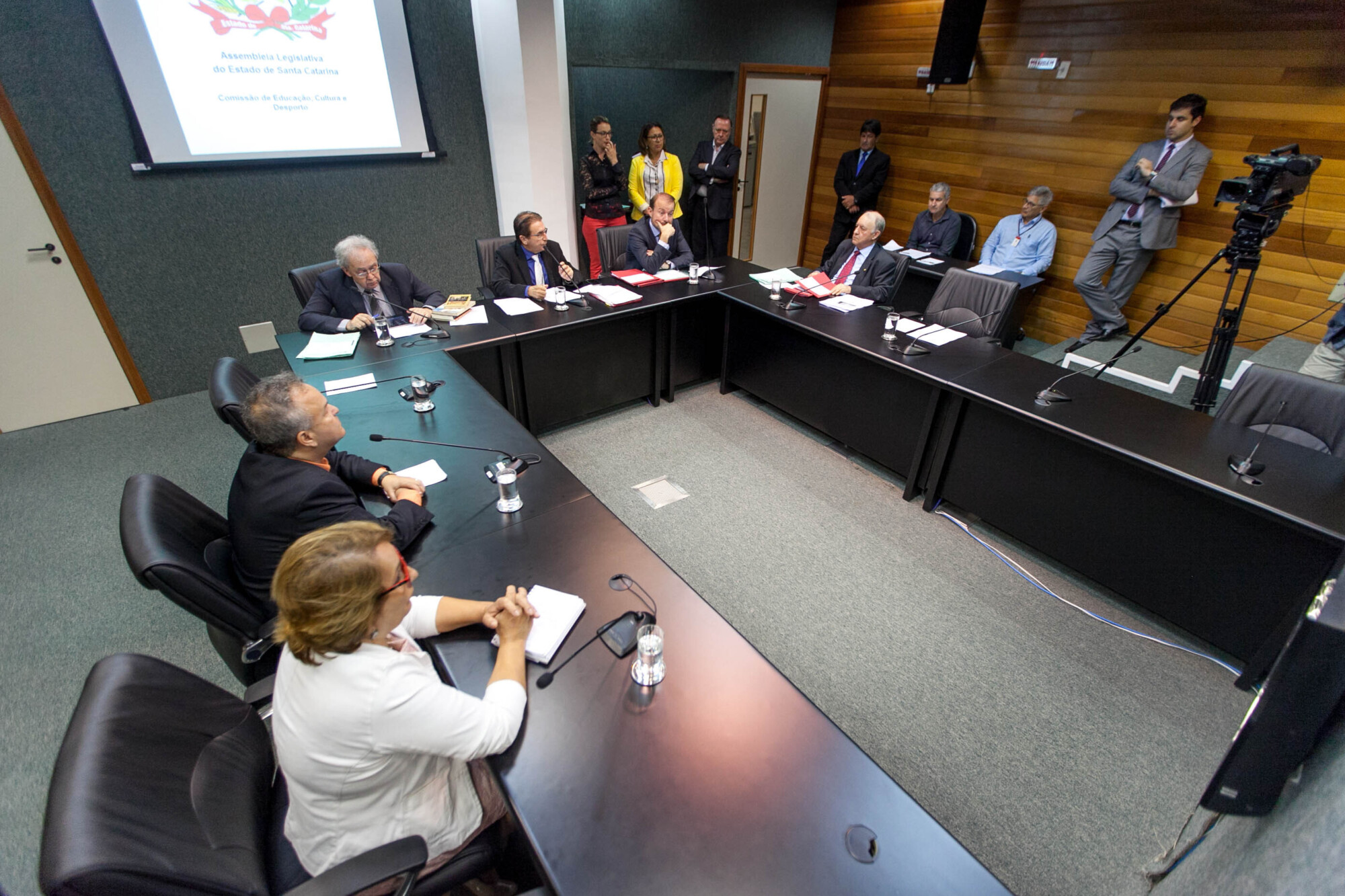 Comissão apoia manutenção do programa Universidade Aberta do Brasil em SC
