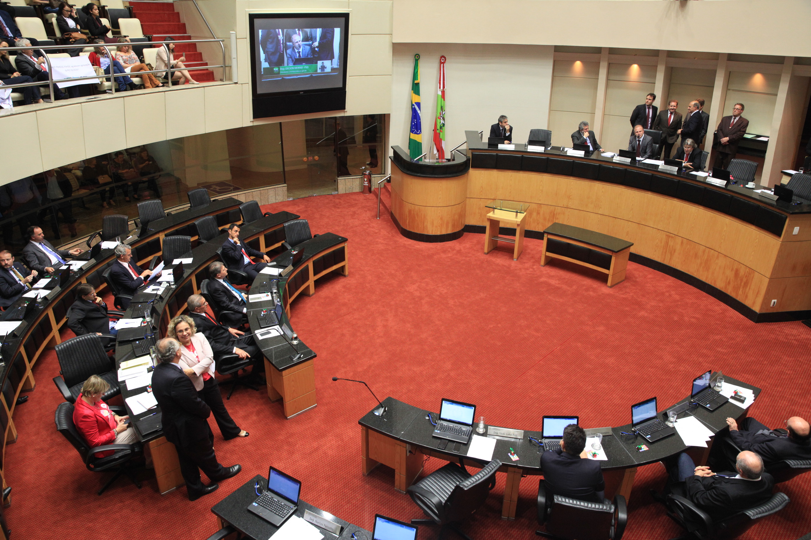 Votação da PEC da Saúde.