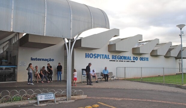 Parlamentar questiona valor de repasses ao Hospital Regional do Oeste