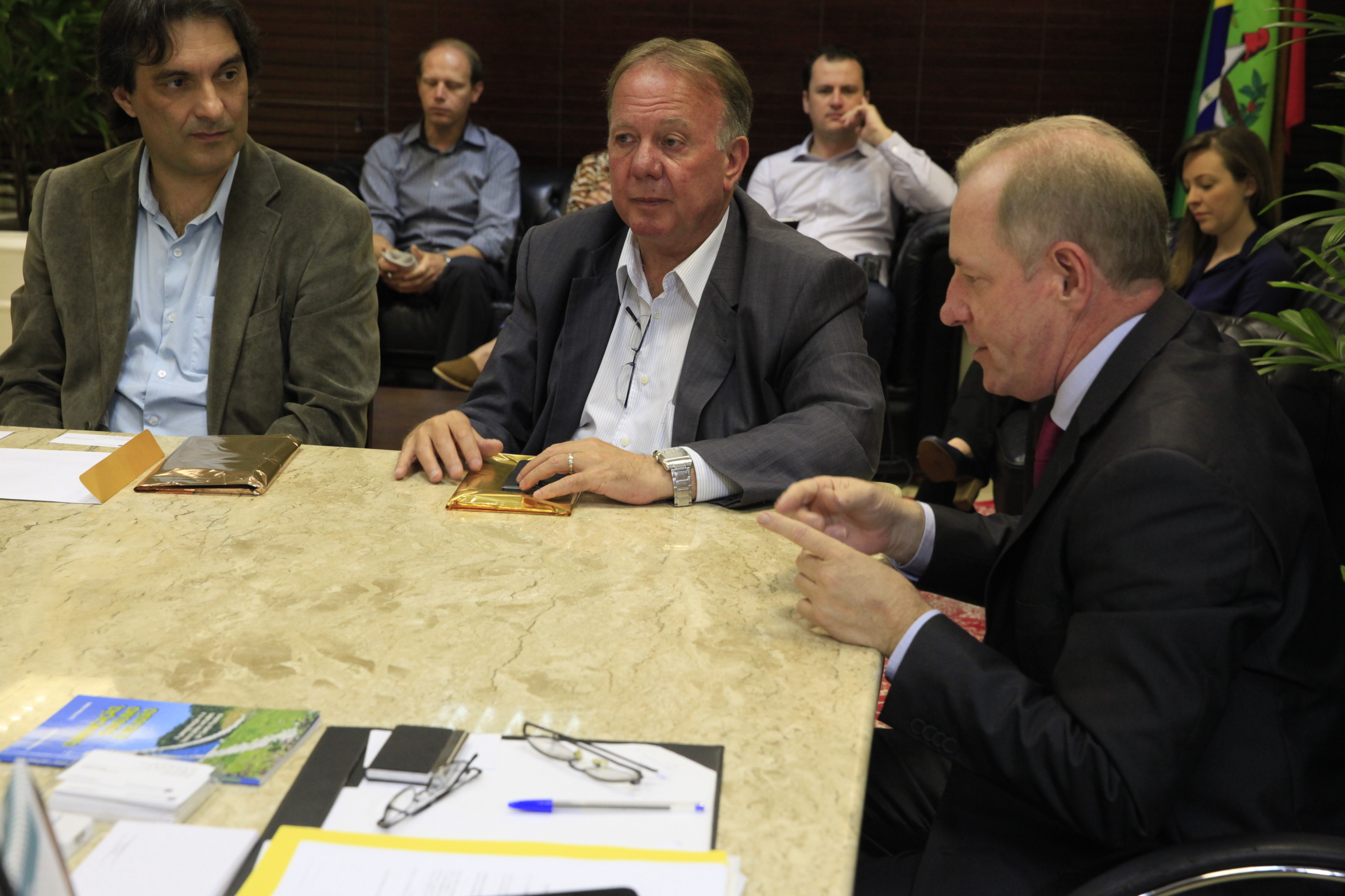 Deputado Aldo Schneider Promove Encontro entre Presidentes de Entidades.