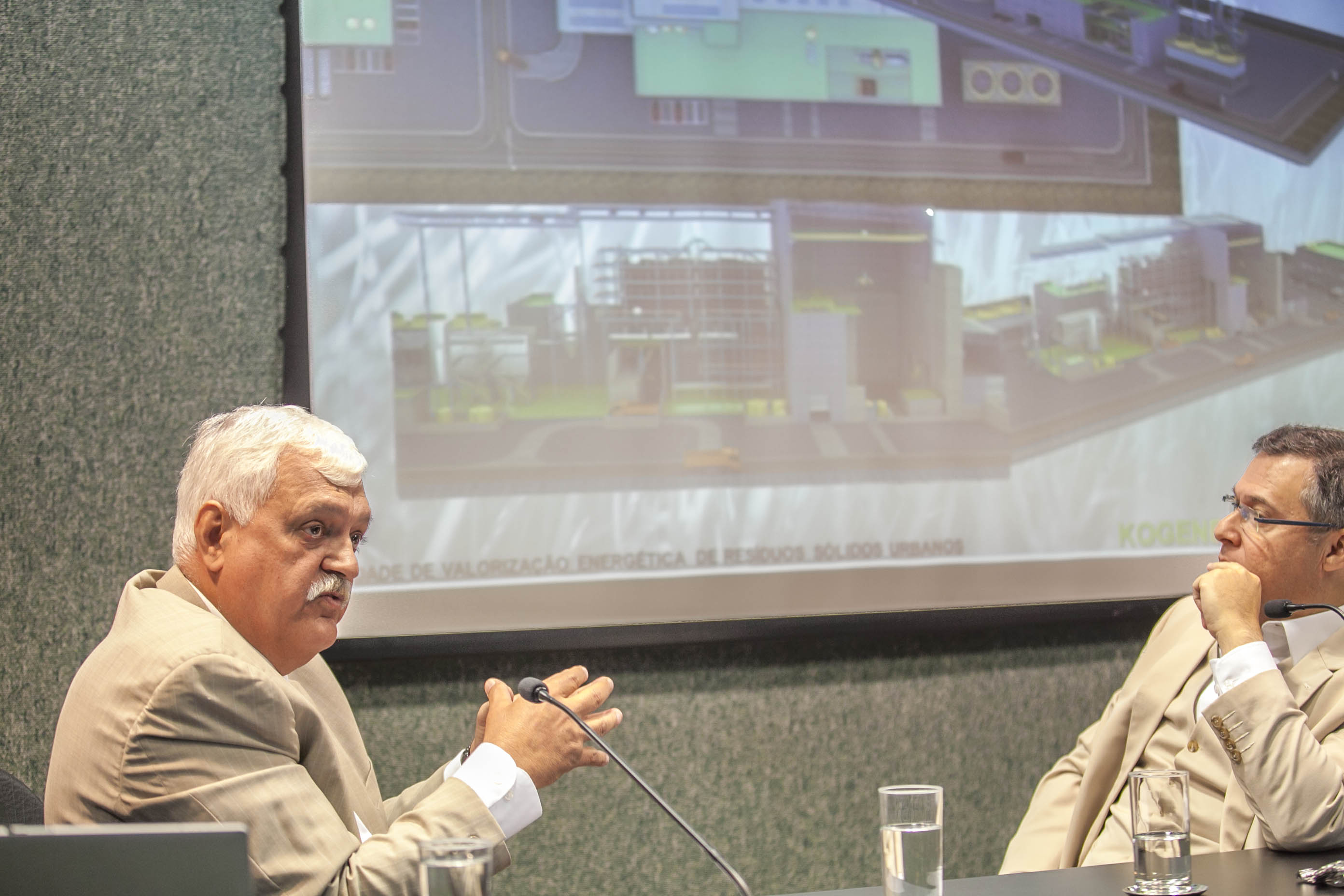 Prefeitos discutem sobre a Reciclagem de Lixo e Geração de Energia