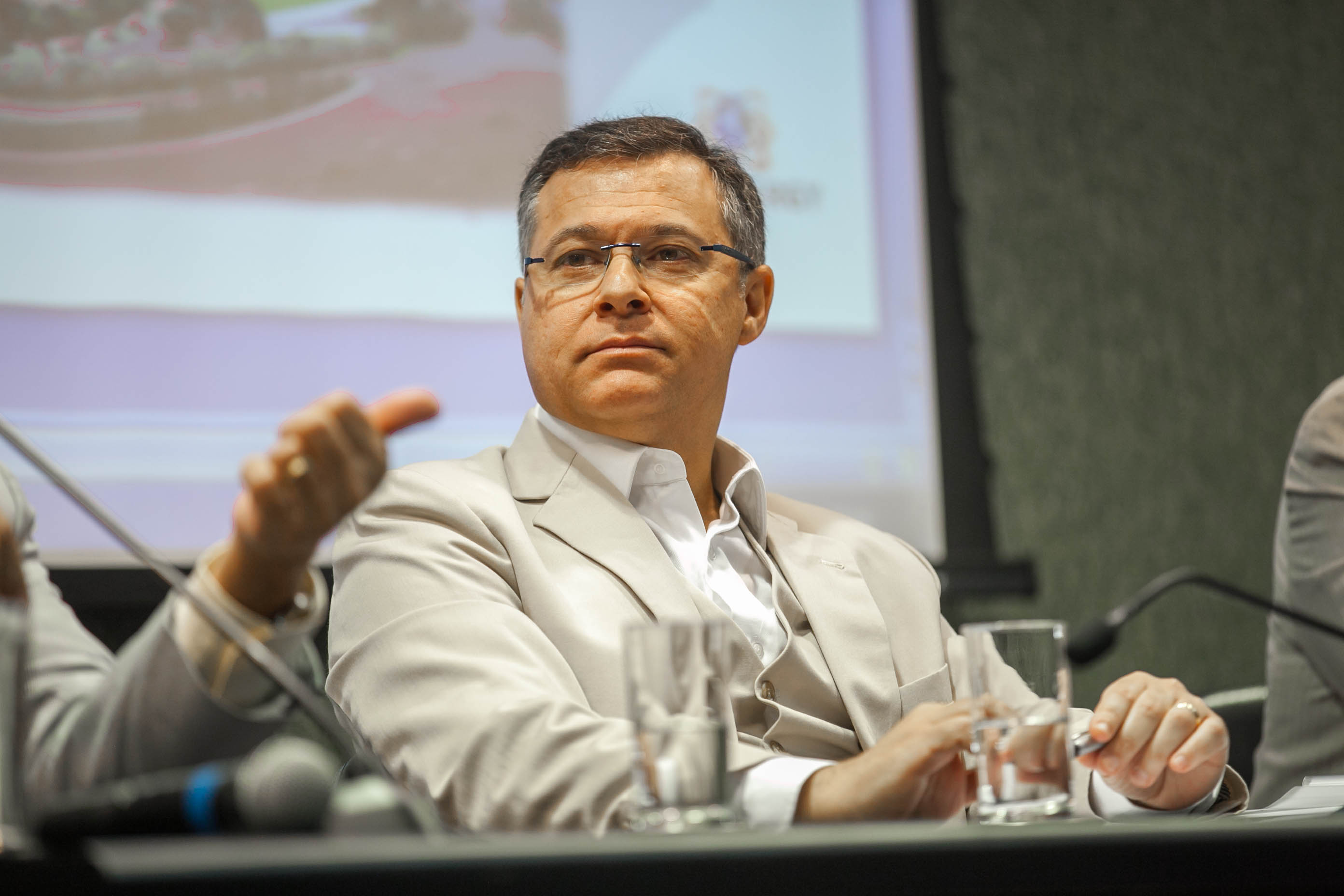 Prefeitos discutem sobre a Reciclagem de Lixo e Geração de Energia