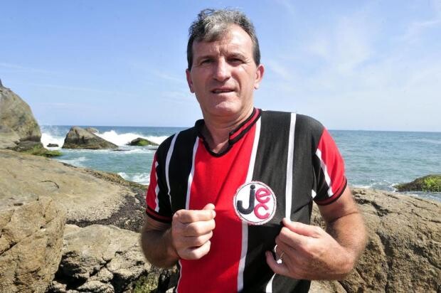 Joinville busca reação para a saír do Z4. Figueira tem que vencer quatro jogos