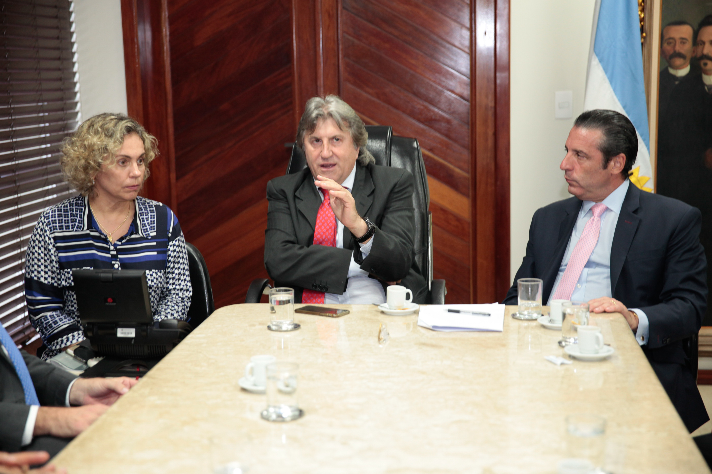 Visita do embaixador da Argentina.