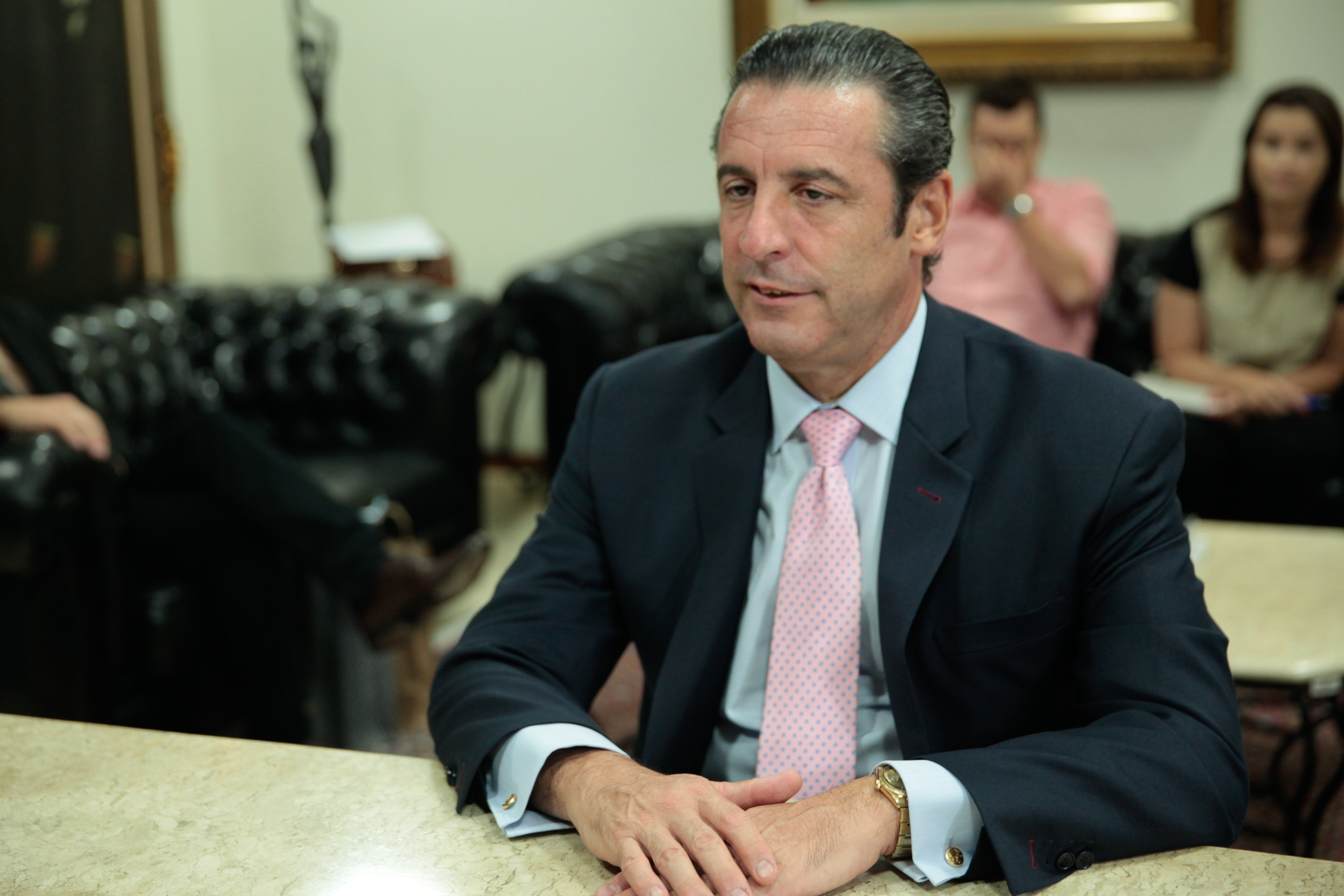 Visita do embaixador da Argentina. Carlos Alfredo Magariños, embaixador da Argentina.