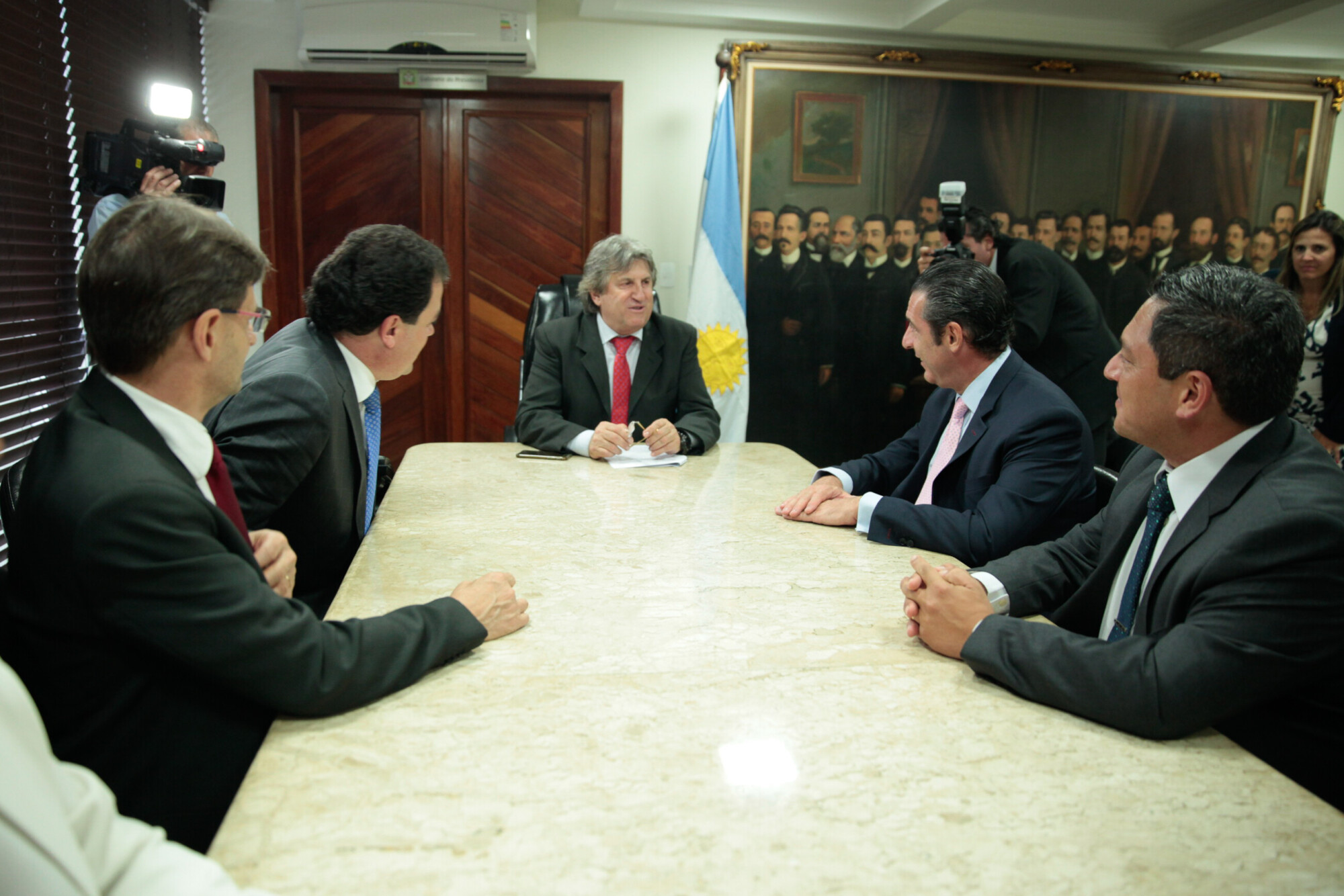 Embaixador da Argentina visita o Parlamento catarinense