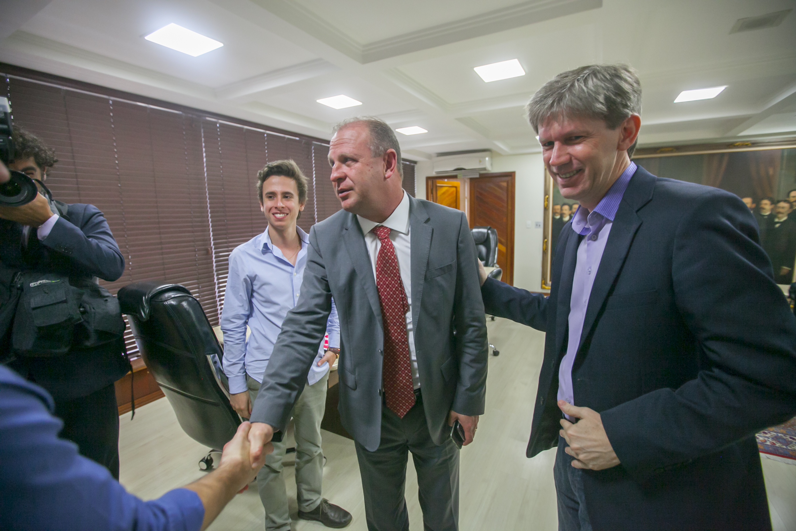 Membros da FEJESC agradecem o apoio da ALESC para a realização do JEWC