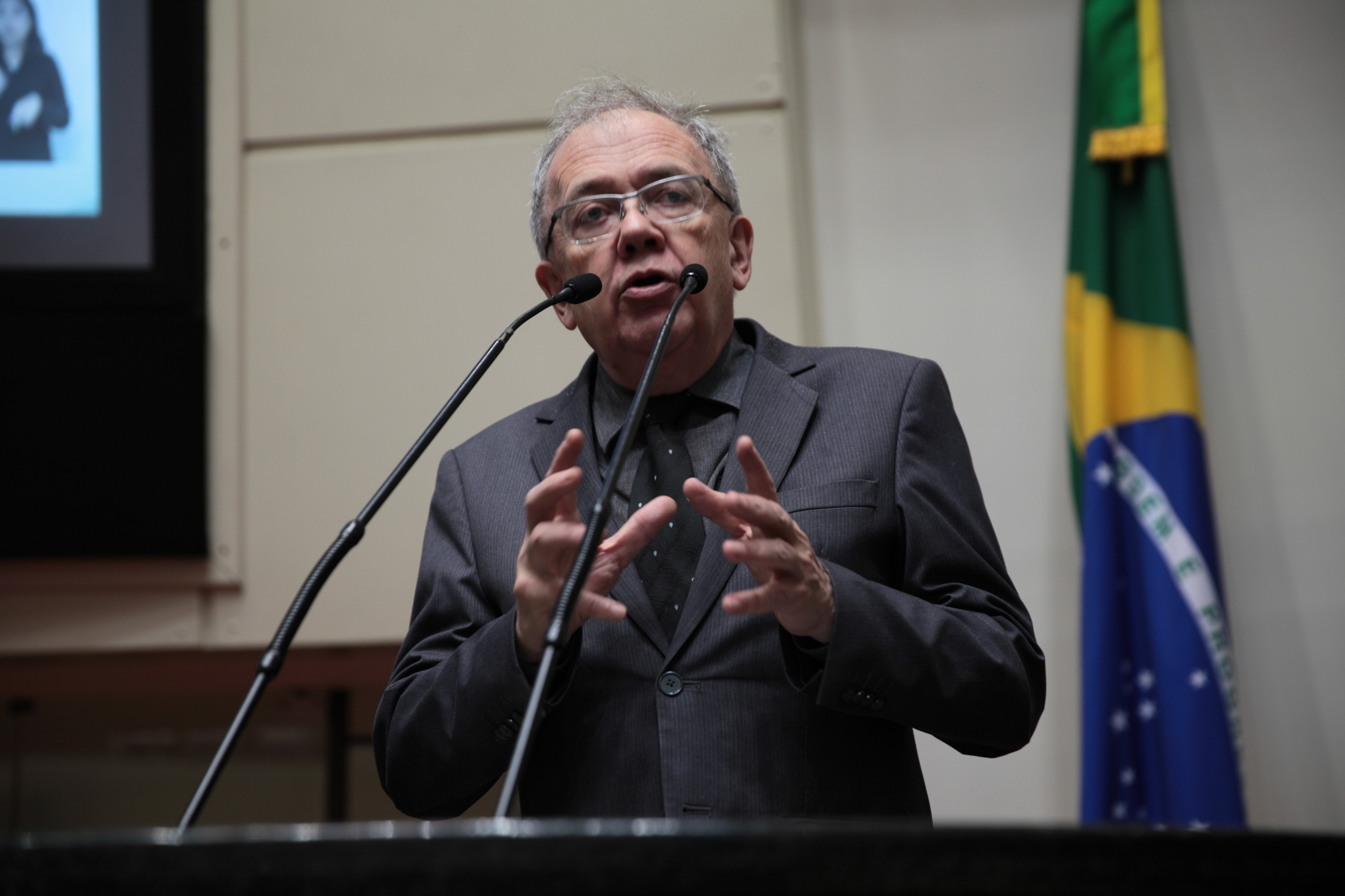 Deputado Fernando Coruja (PMDB) - Sessão Ordinária. Foto: Solon Soares