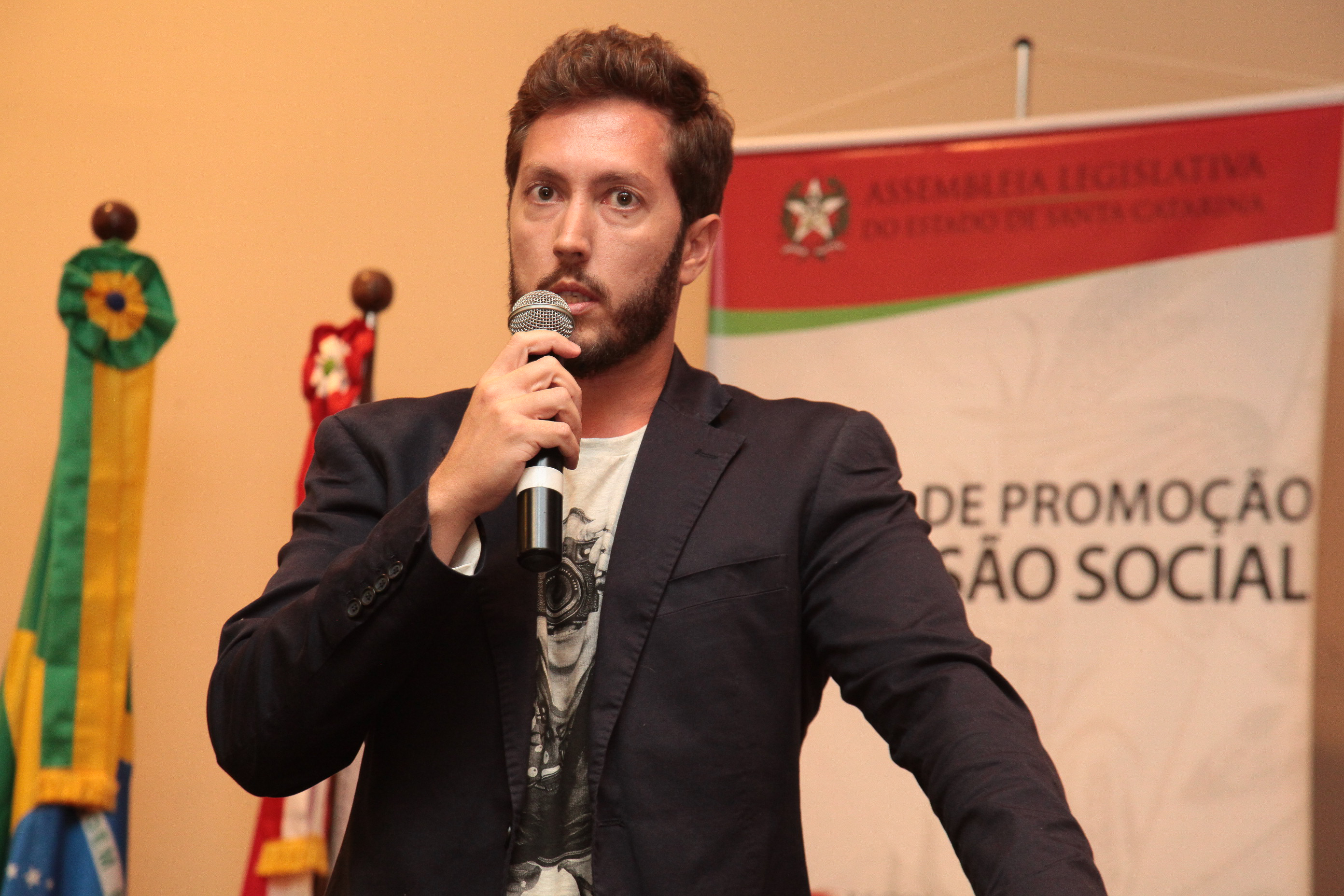 IIº Seminário Estadual de Práticas Exitosas na área da criança e do adolescente. Samuel Schimidt dos Santos.