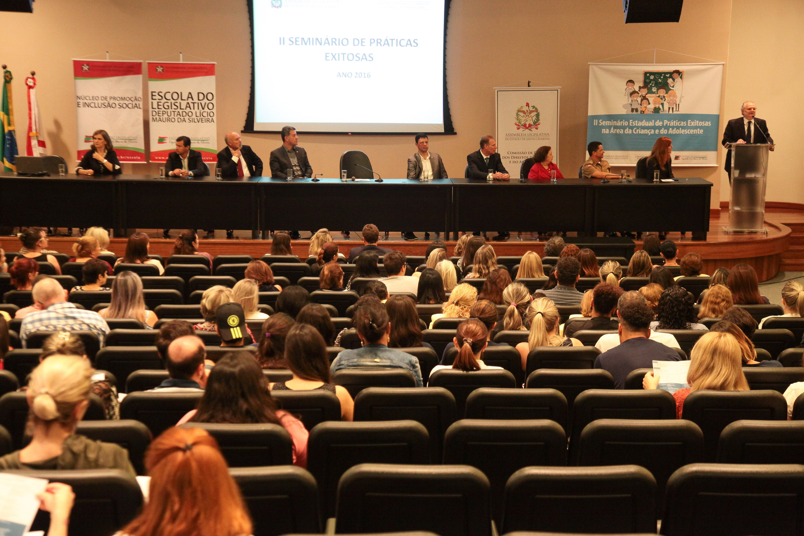 IIº Seminário Estadual de Práticas Exitosas na área da criança e do adolescente.