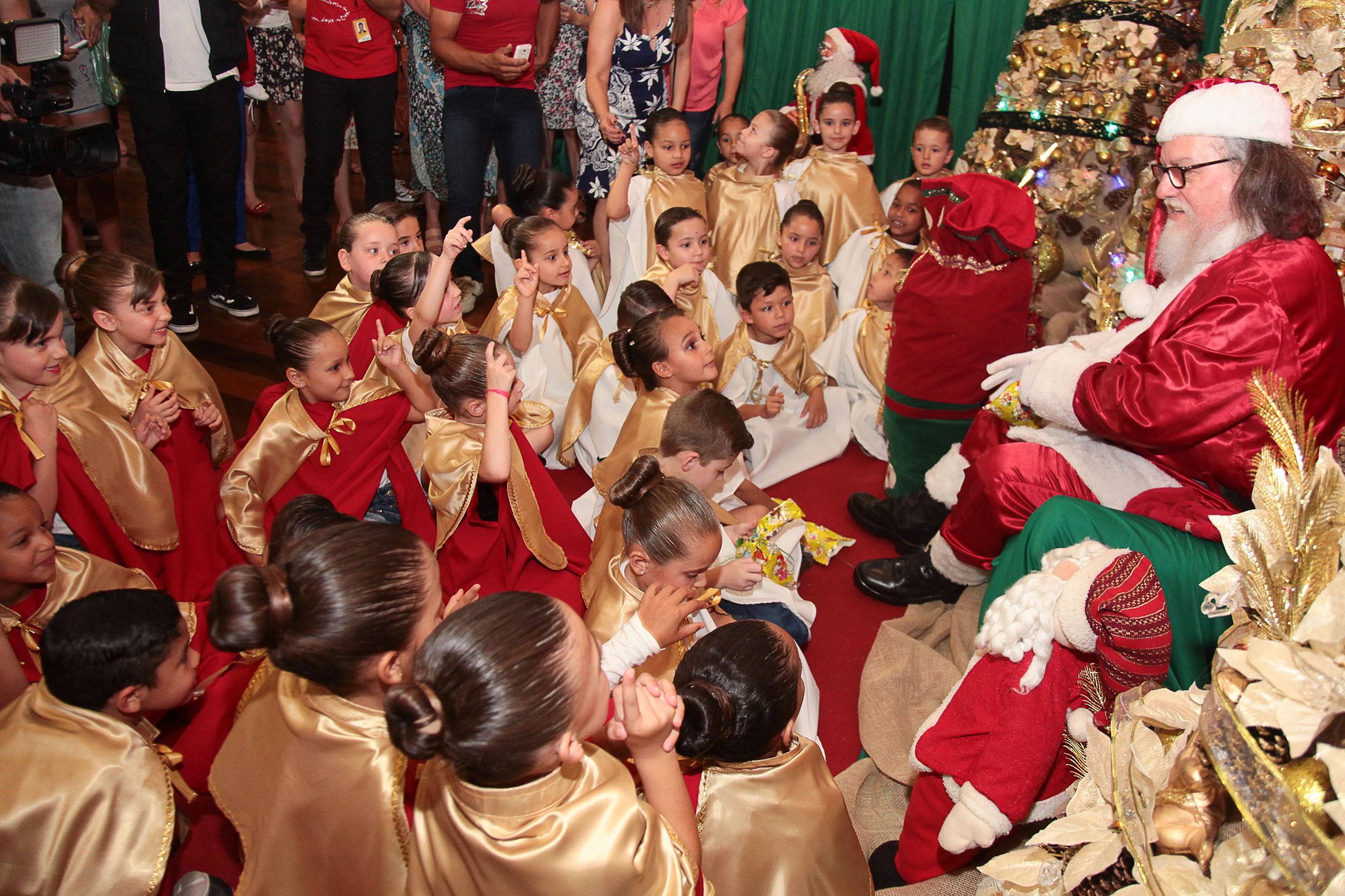 Lançamento da Campanha Papai Noel dos Correios.
