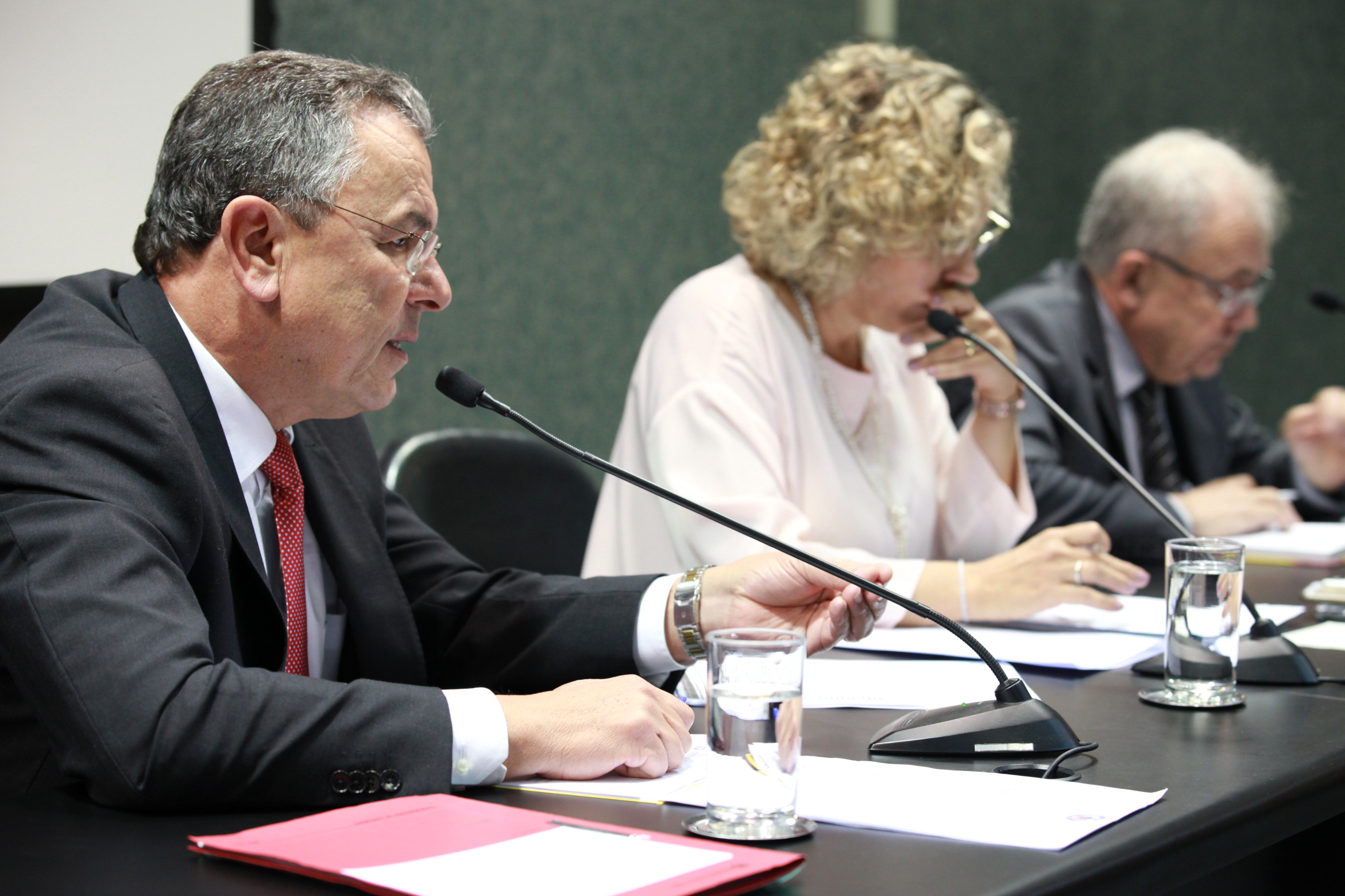 Reunião da Comissão de Saúde.