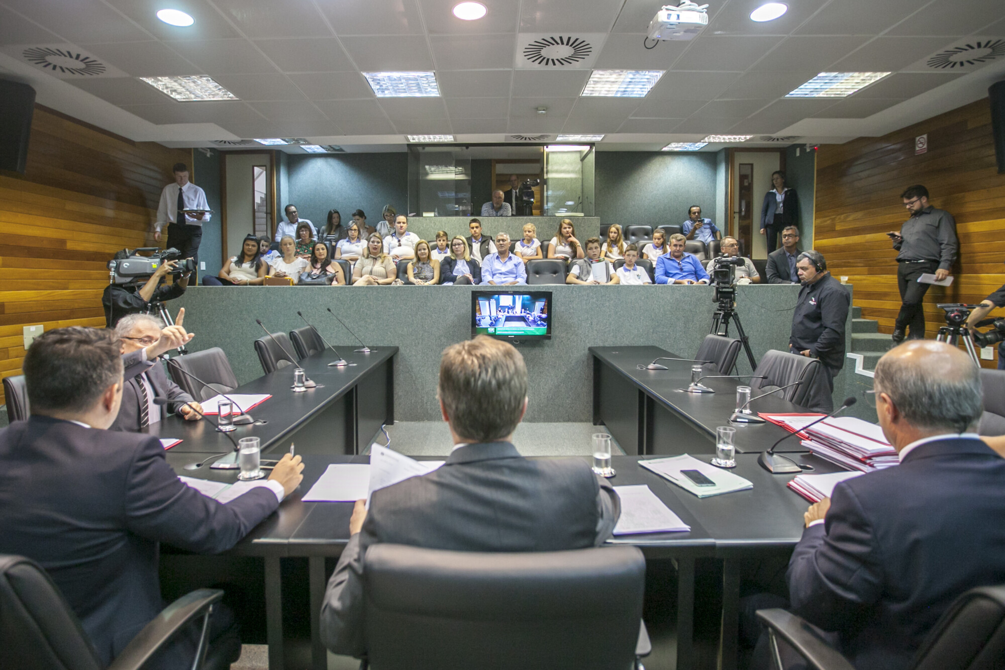 PL prevê assistência especial a mães de recém-nascidos com deficiência ou doença crônica