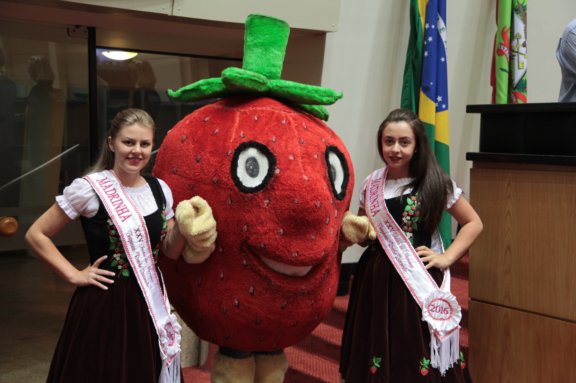 Rancho Queimado promove a 25ª edição da Festa do Morango