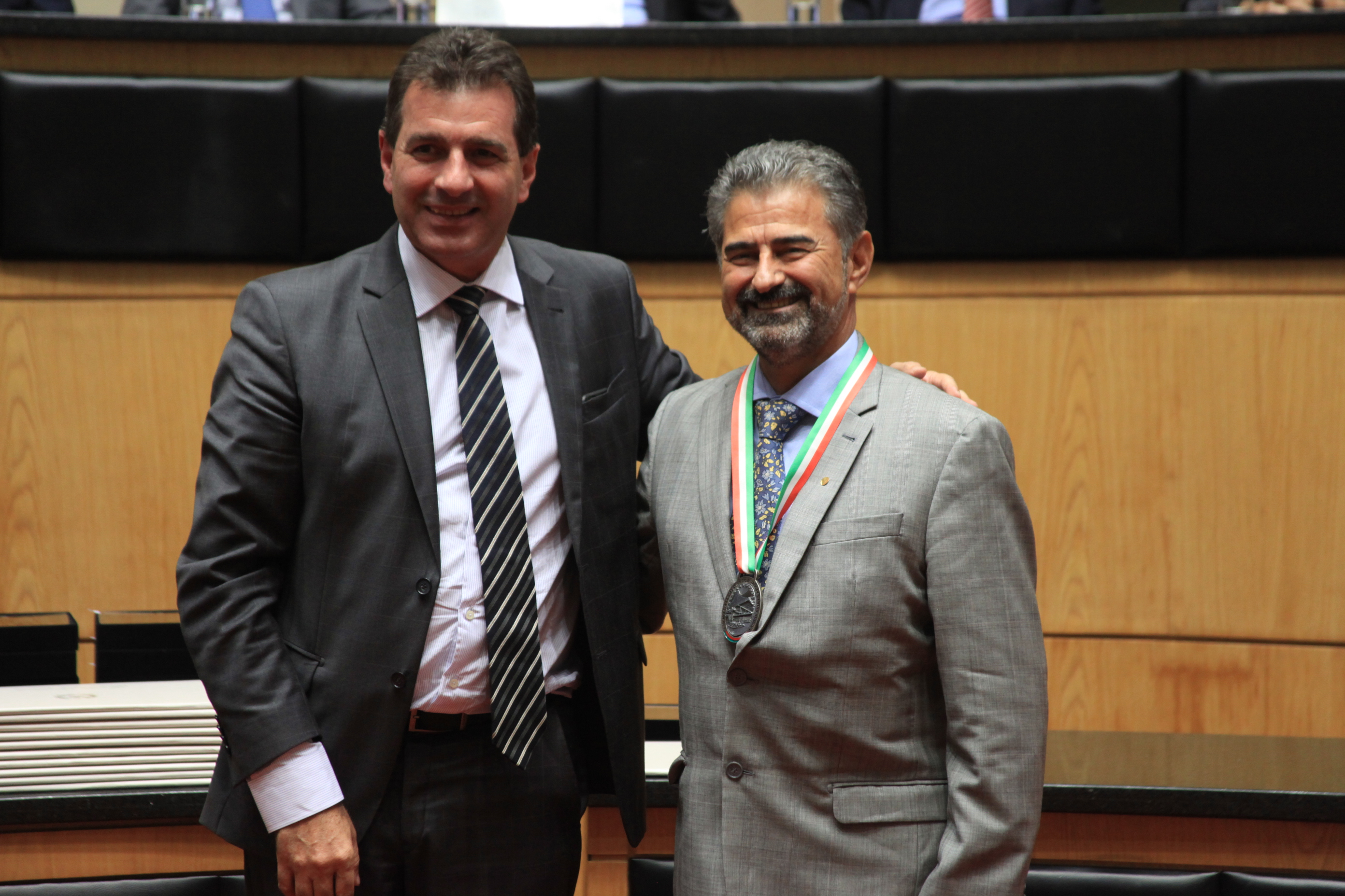 Homenageados na Solenidade de concessão da Comenda do Legislativo Catarinense.