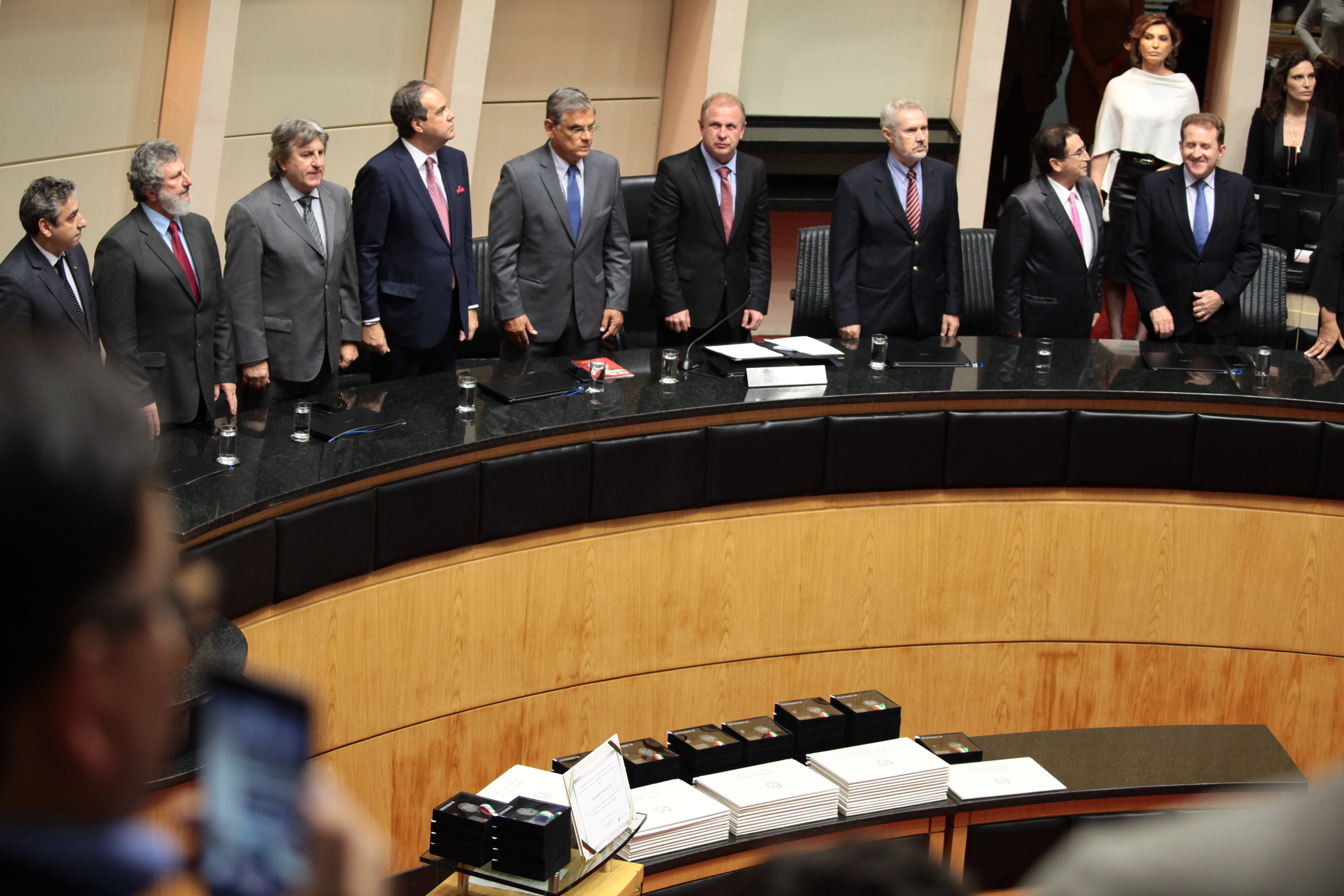 Solenidade de concessão da Comenda do Legislativo Catarinense. Foto: Miriam Zomer