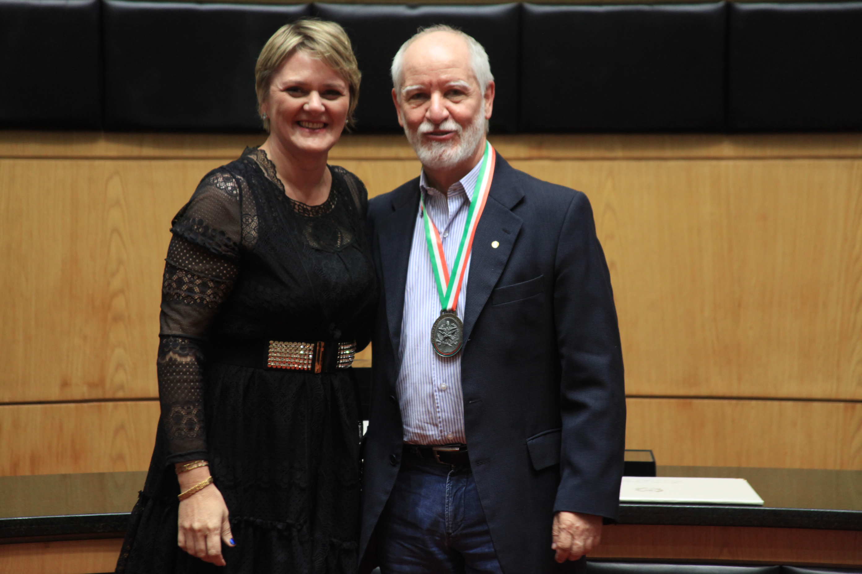 Homenageados na Solenidade de concessão da Comenda do Legislativo Catarinense.