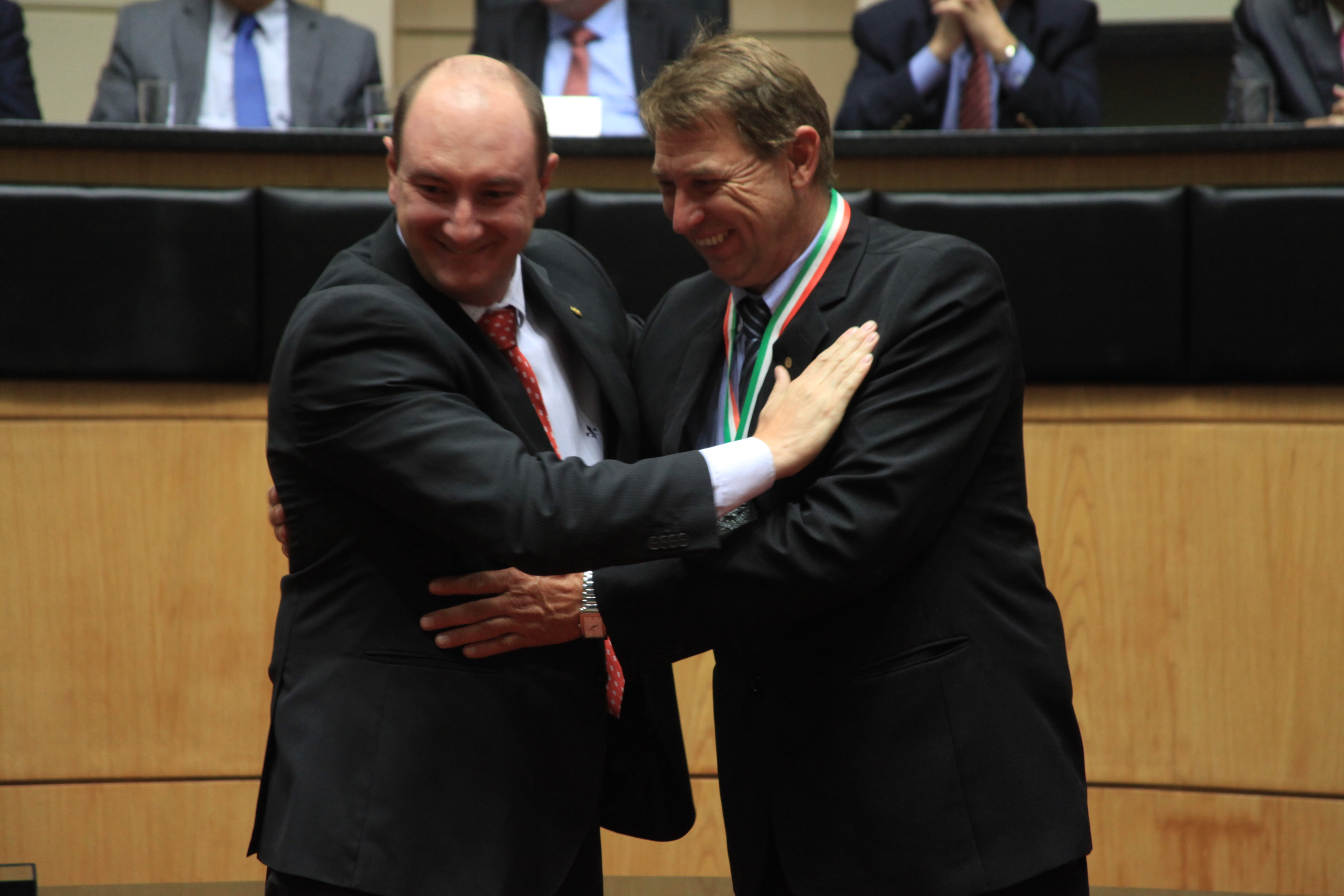 Homenageados na Solenidade de concessão da Comenda do Legislativo Catarinense.