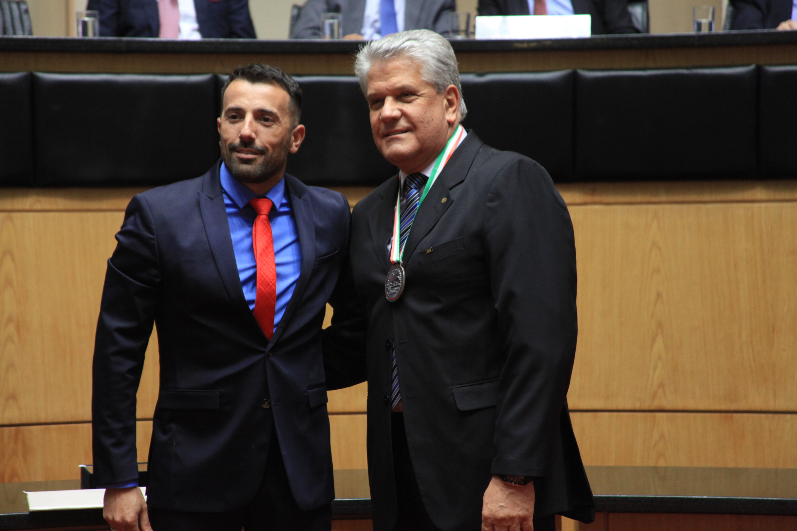 Homenageados na Solenidade de concessão da Comenda do Legislativo Catarinense.
