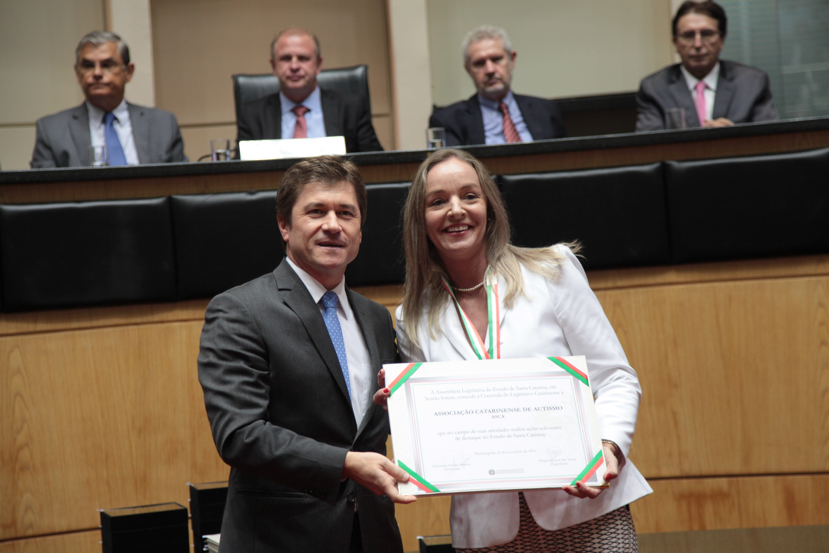 Homenageados - Comenda do Legislativo Catarinense.
