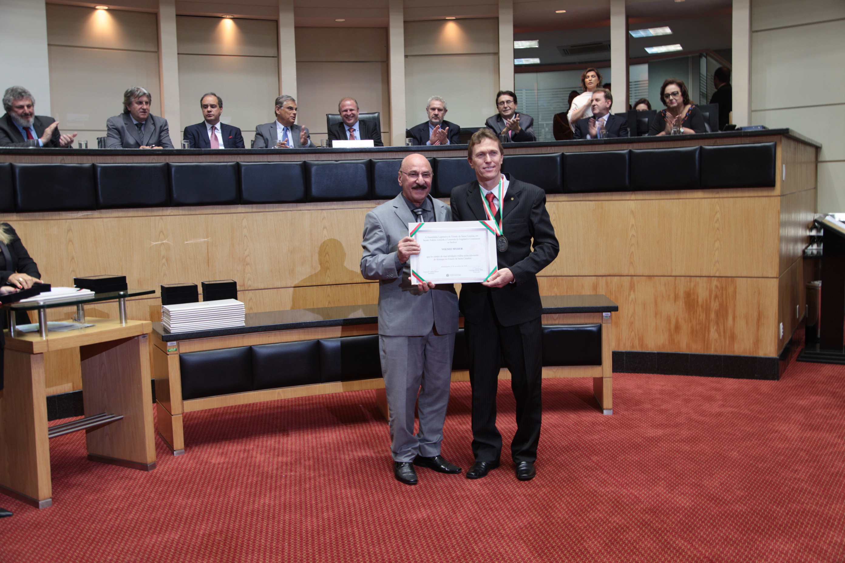 Homenageados - Comenda do Legislativo Catarinense.