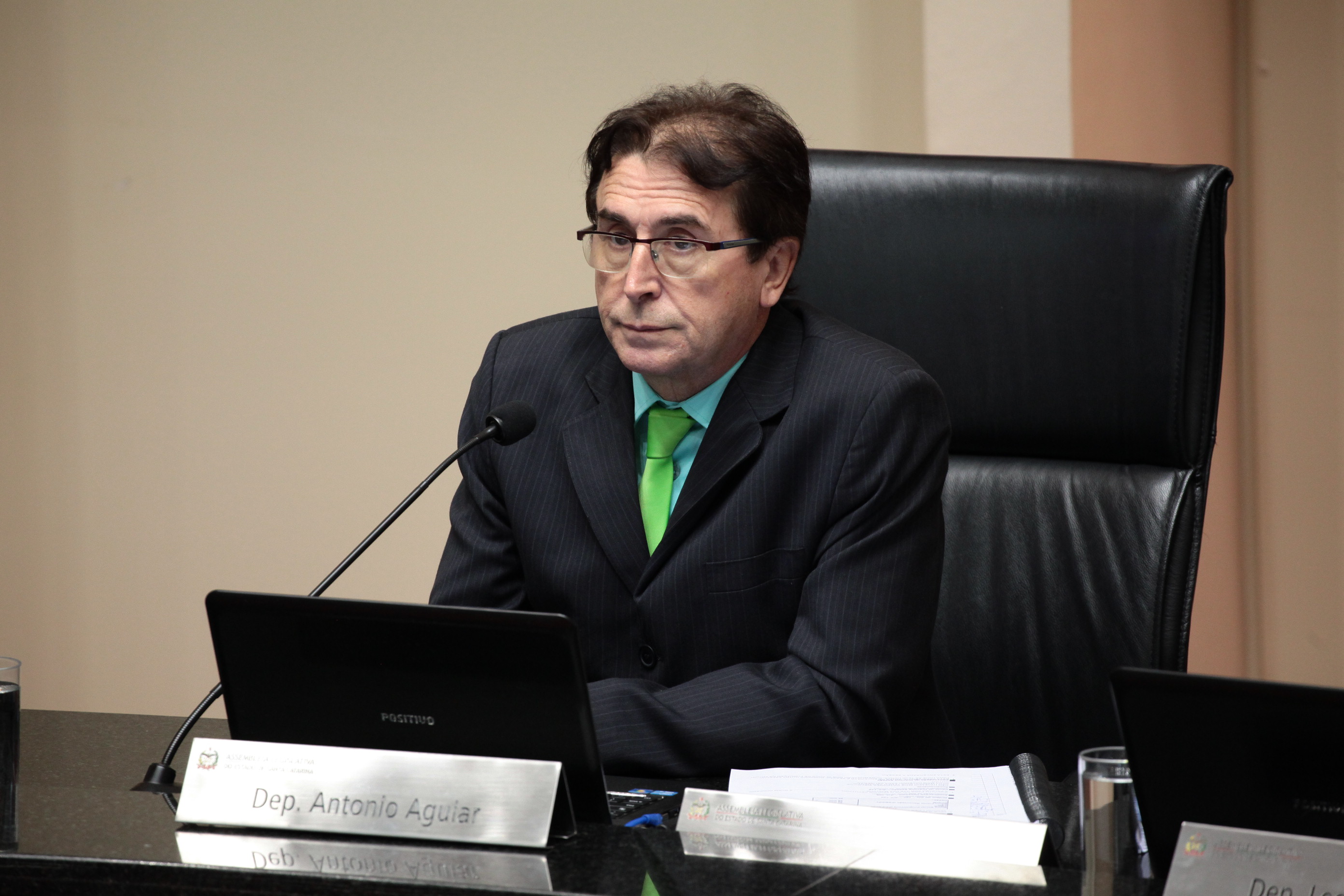 Sessão Ordinária. Deputado Antônio Aguiar (PMDB).
