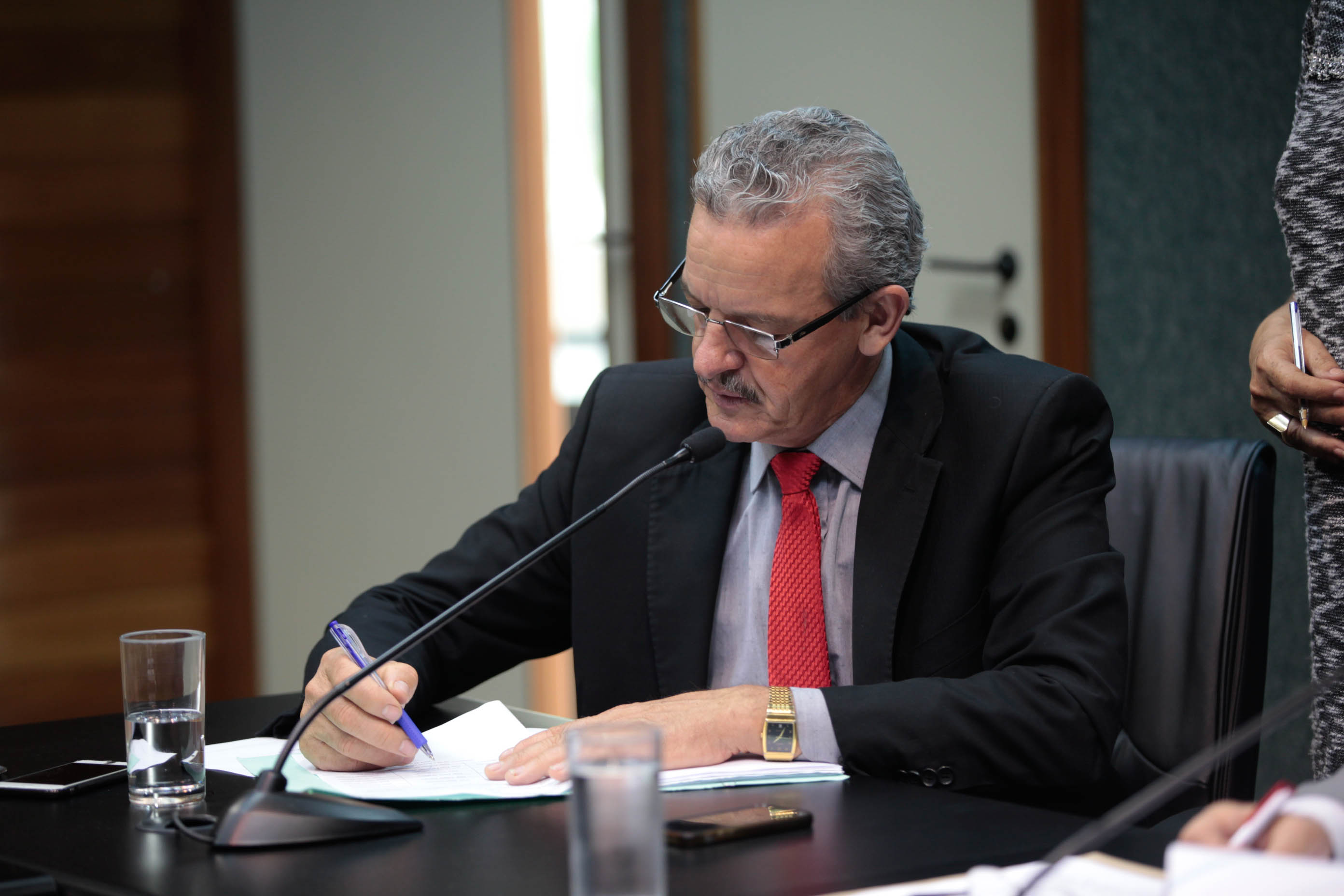 Reunião da Comissão de Economia, Ciência, Tecnologia, Minas e Energia.