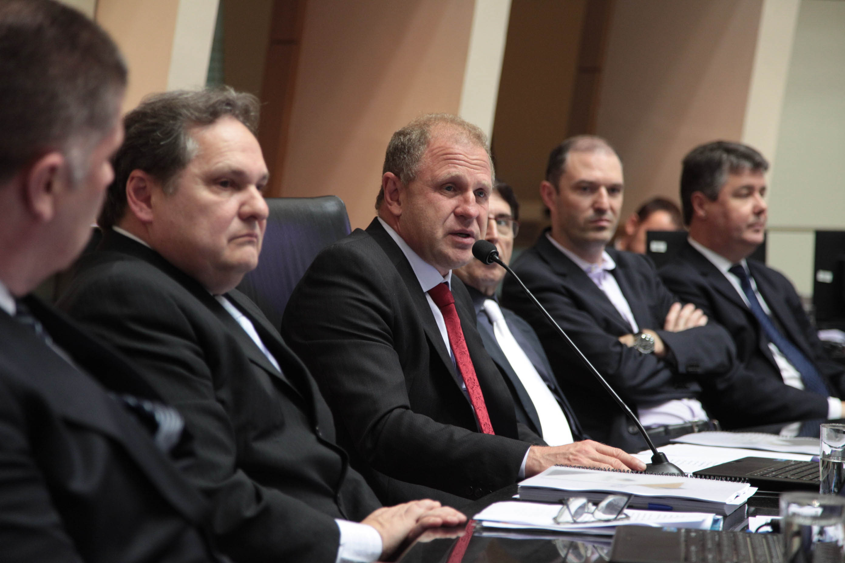Sessão Ordinária e assinatura de convênio.