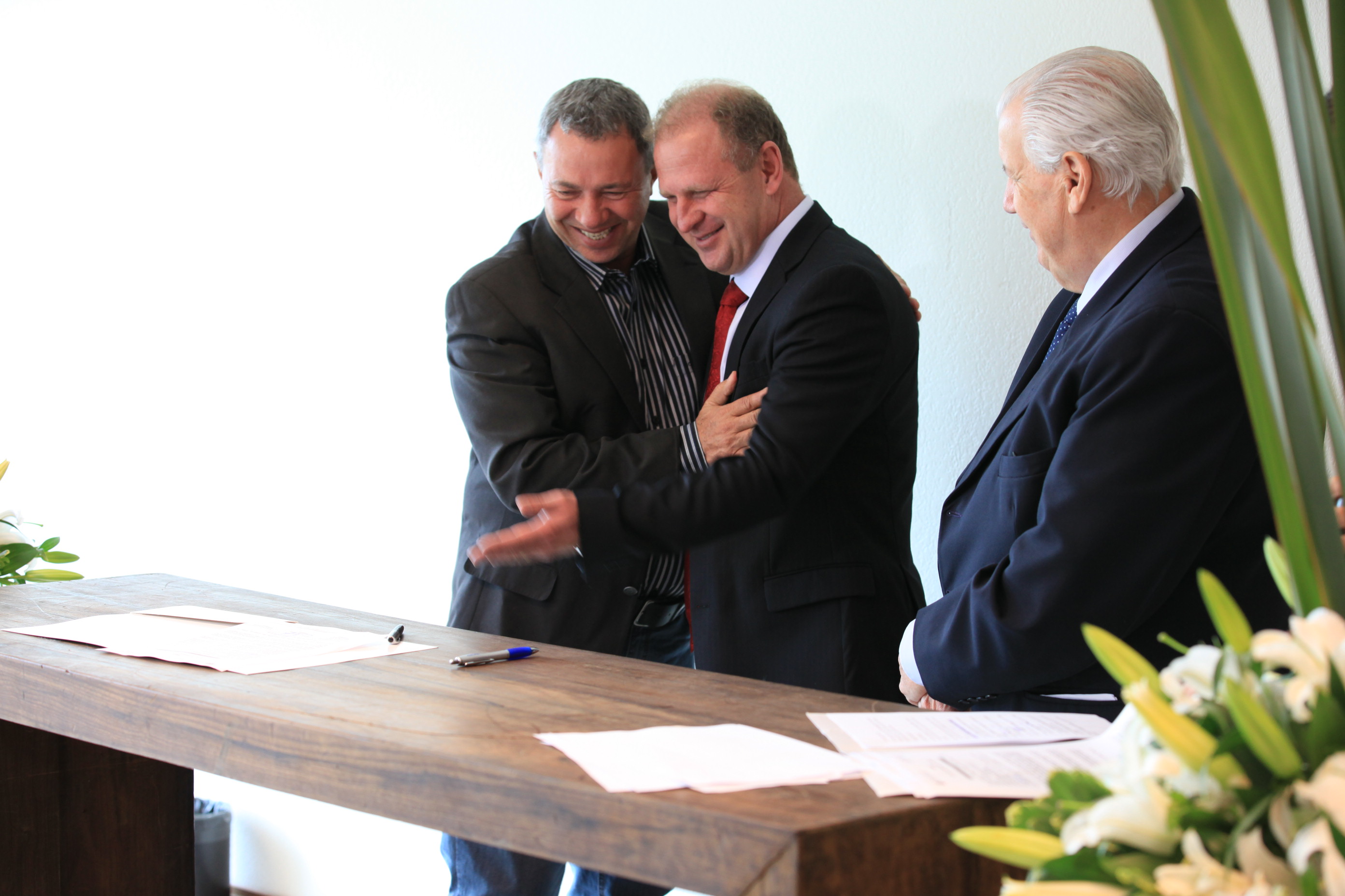 Assinatura de Convênio entre Acaert e Alesc.