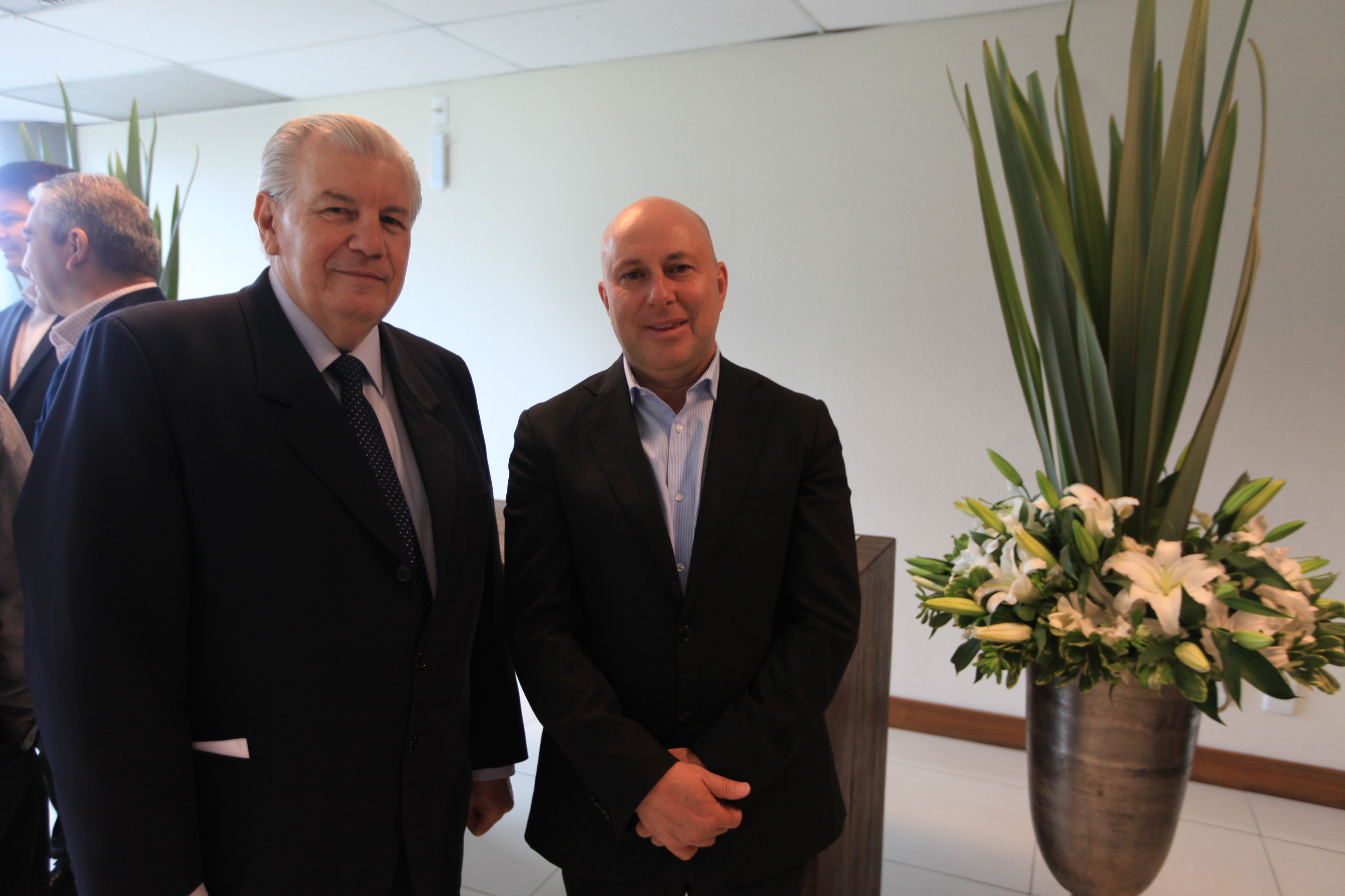 Assinatura de Convênio entre Acaert e Alesc.